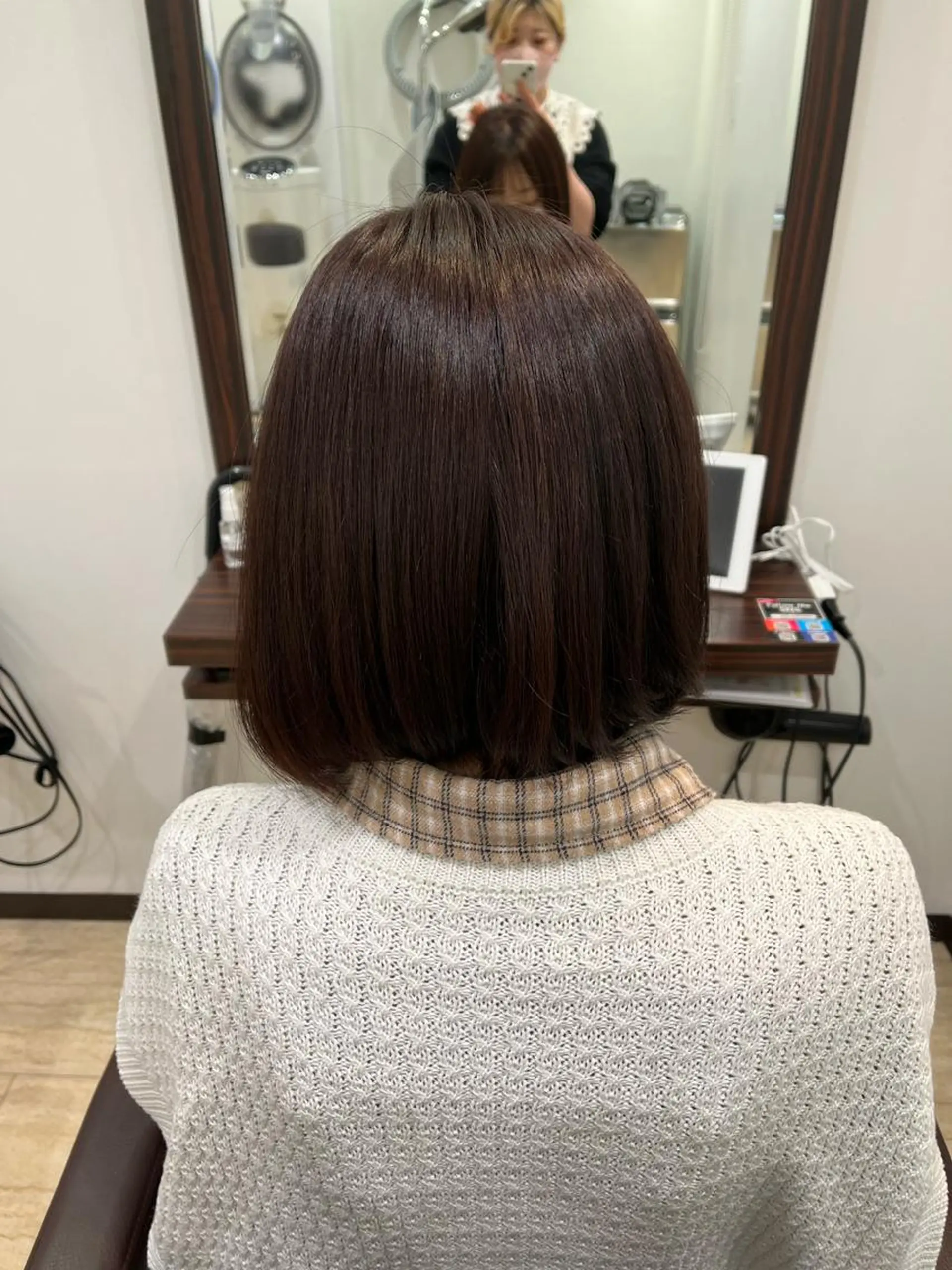 ミディアム カラー 小林 星稀のヘアスタイル