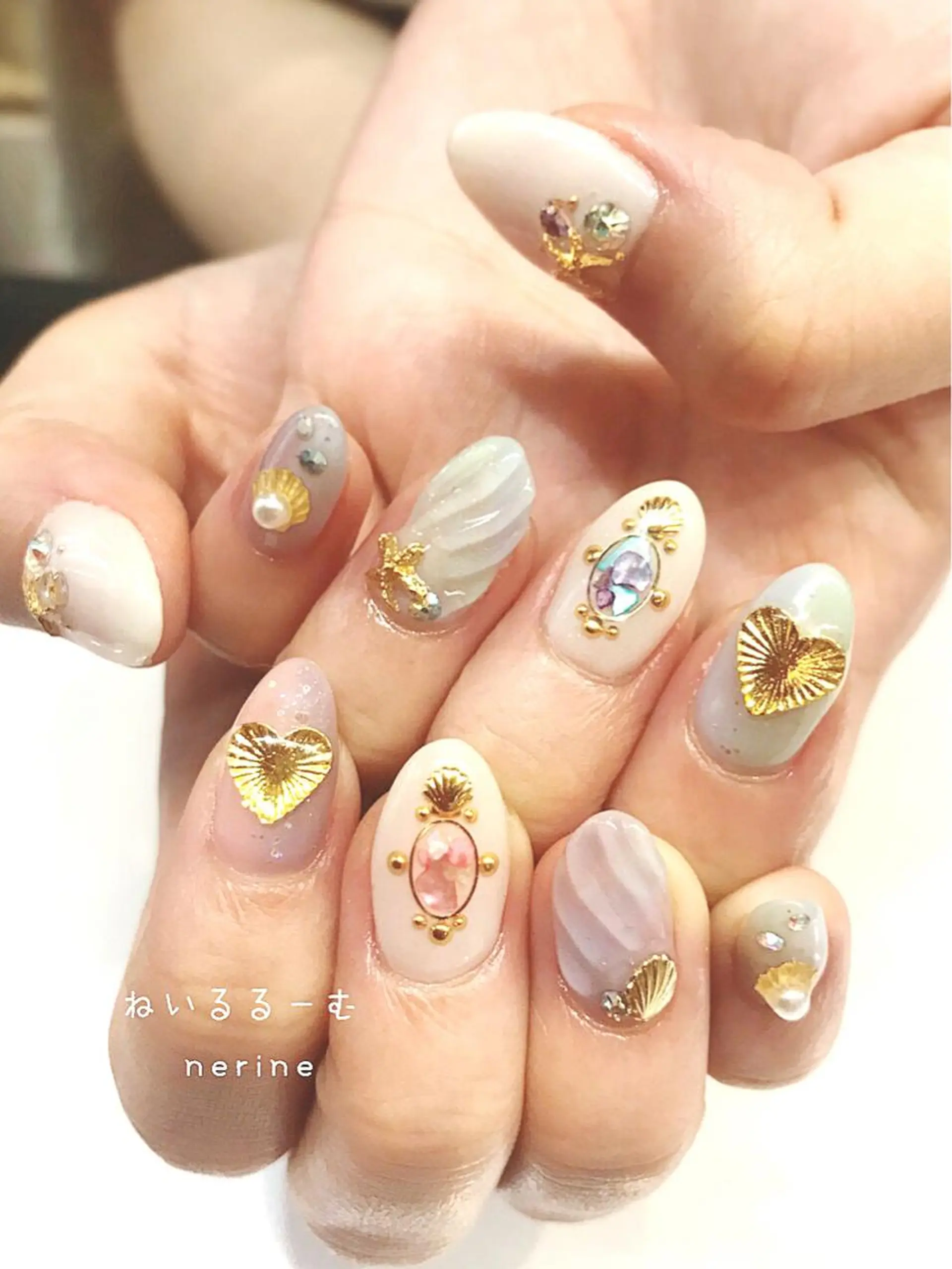 ネイル フットネイル ジェルネイル ニュアンスネイル シンプルネイル ストーンネイル NAILST Naomiのネイルデザイン