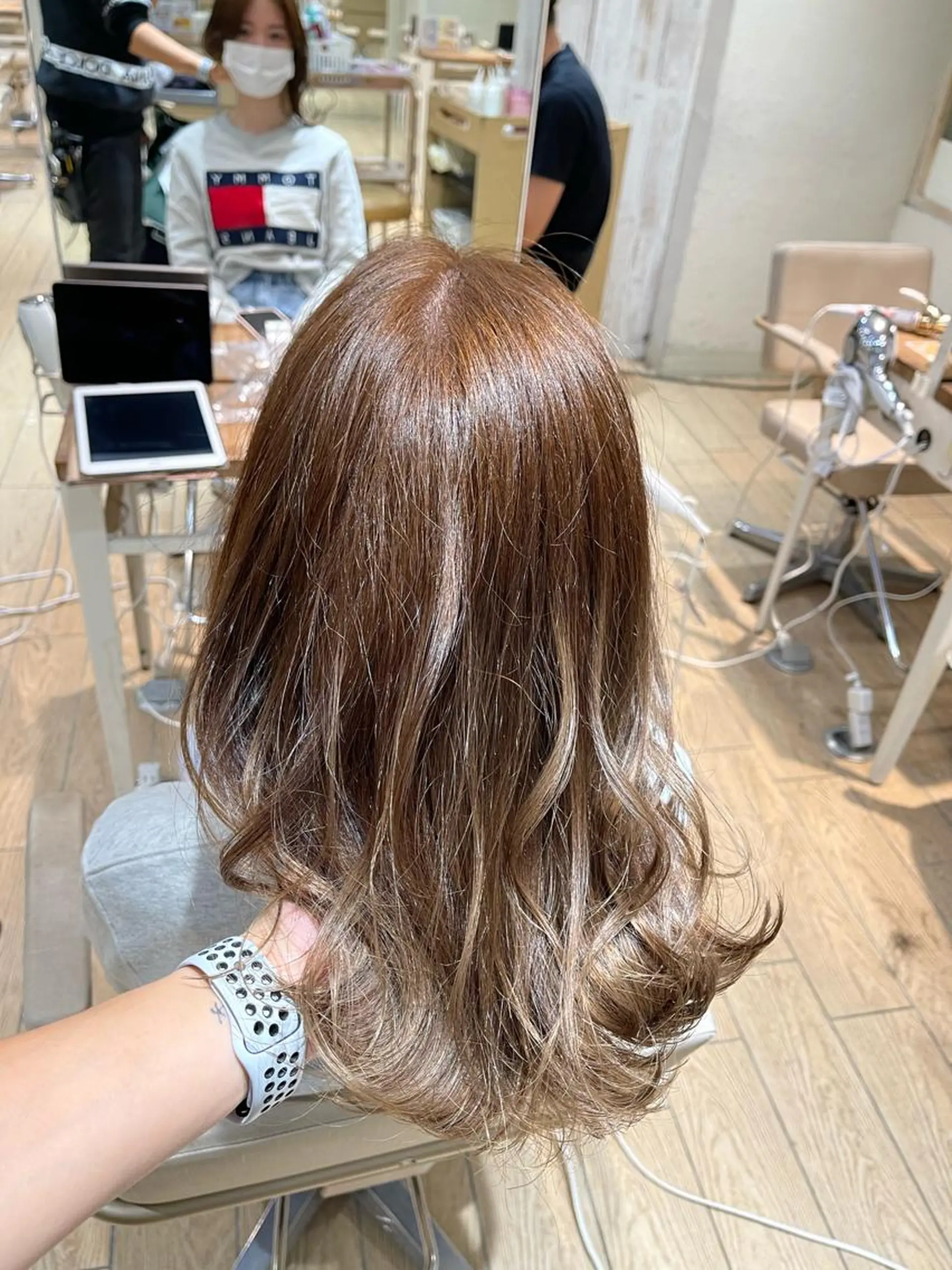 ミディアム くびれヘア くびれレイヤー レイヤーカット ETOWA shinjuku所属・小顔似合わせ提案/ レイヤー/川澄かずまのヘアスタイル