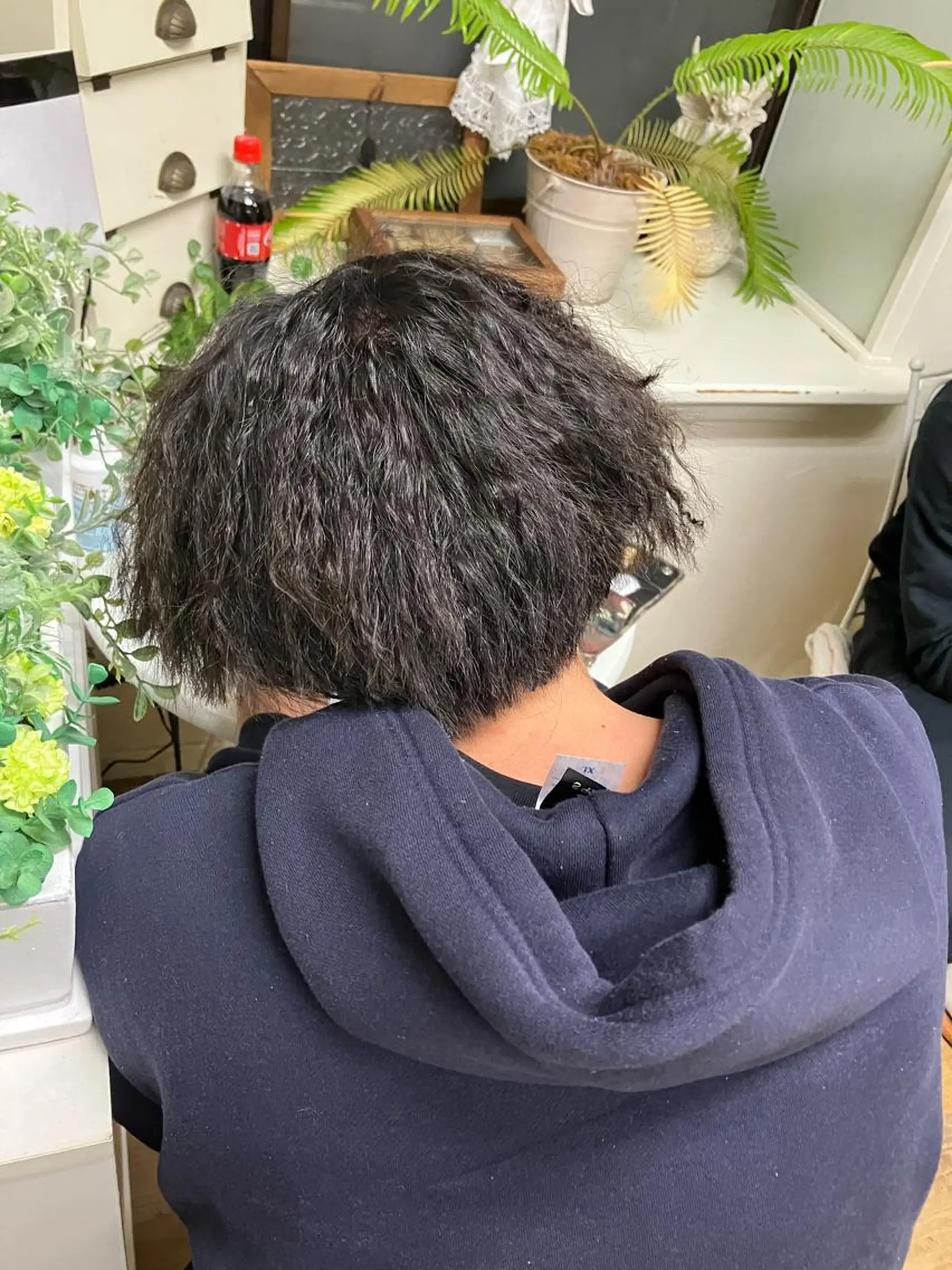 ミディアム パーマ ミディアムパーマ ツイストパーマ HAIR BASE ZAWAWA所属・レイヤー/ブリーチ| 特殊パーマ/赤澤のヘアスタイル