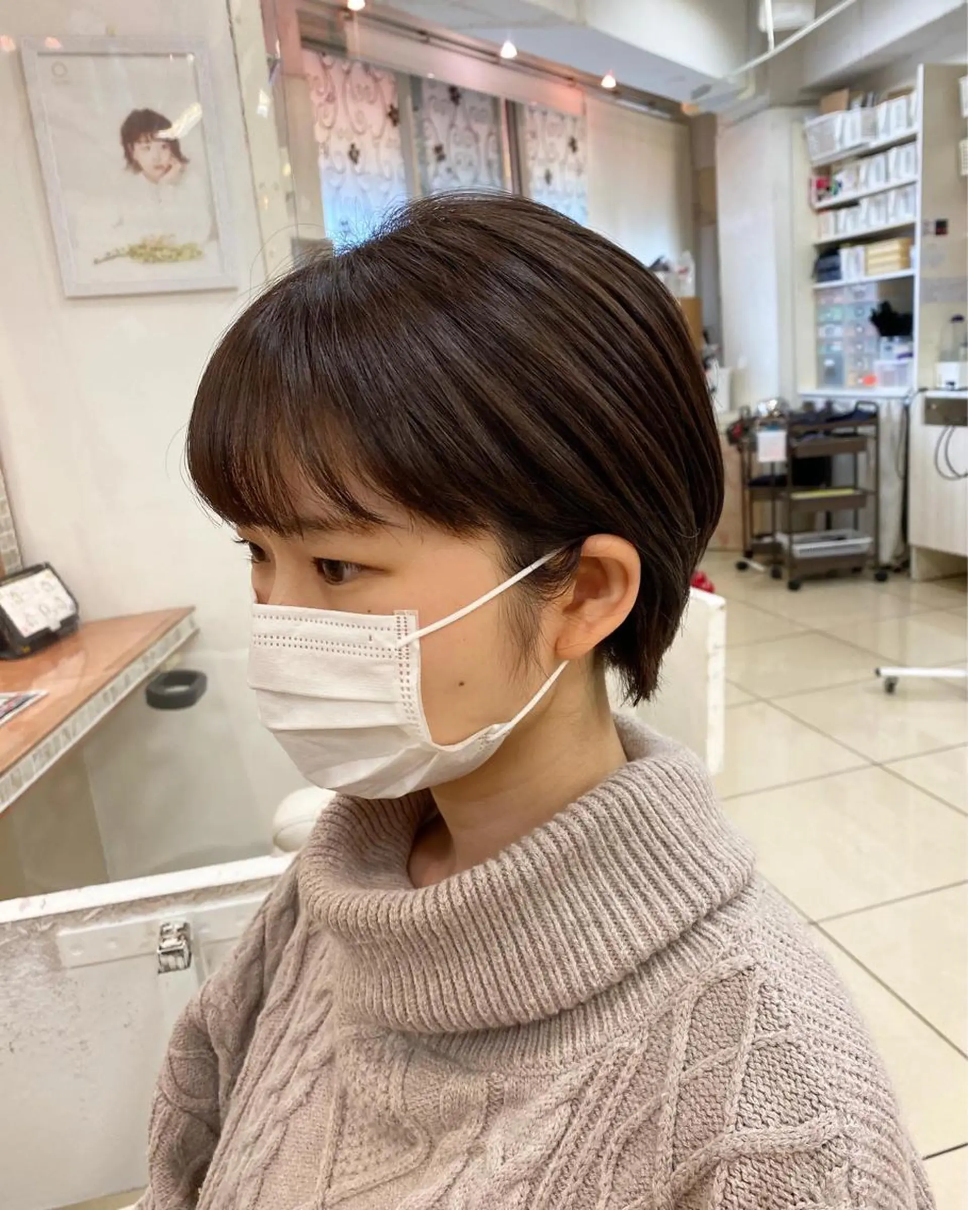 ショート カラー 具志 真理子のヘアスタイル