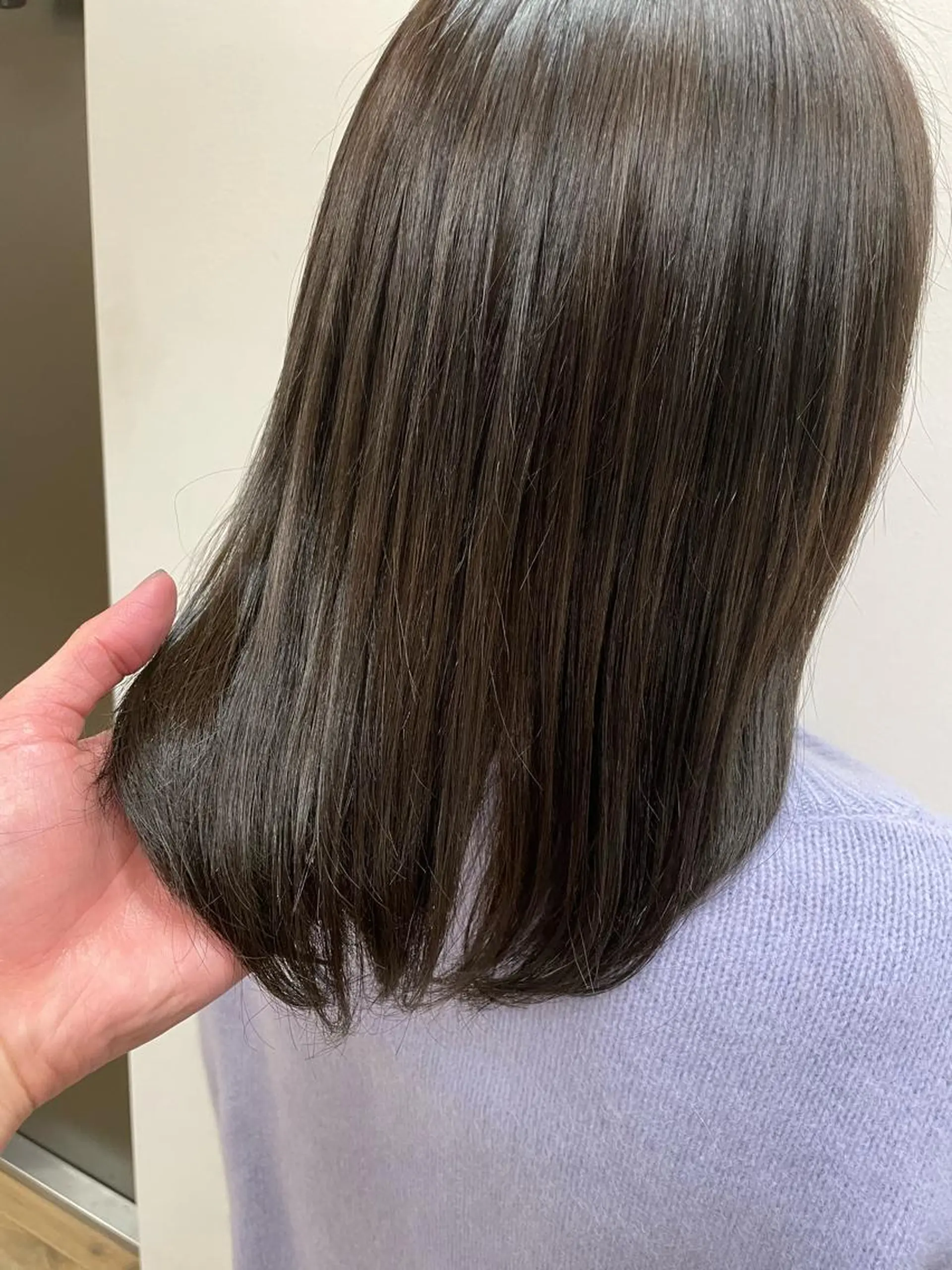 ミディアム 岡本 拡夢のヘアスタイル