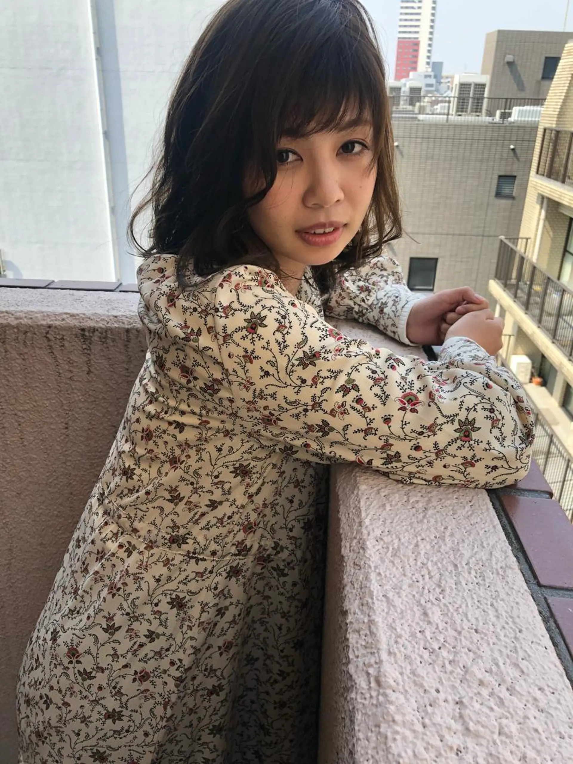 ショート カラー アディクシーカラー イルミナカラー くせ毛 髪質改善 縮毛矯正 tuuli トゥーリのヘアスタイル