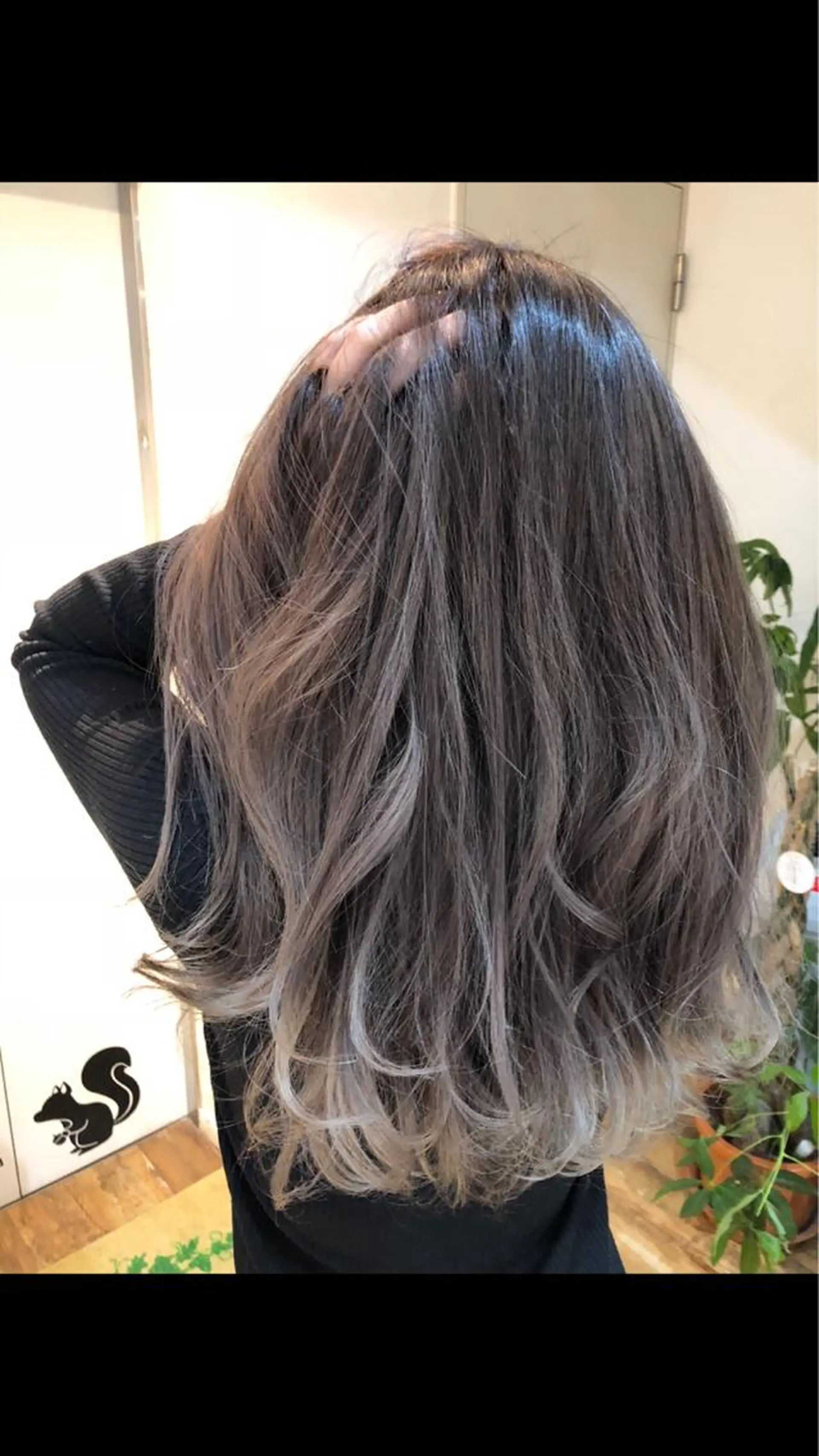 ロング カラー アッシュ バレイヤージュ ブリーチ 外国人風カラー レイヤーカット カット ヘアカラー トリートメント 木下大地 HAIR  Oneのヘアスタイル