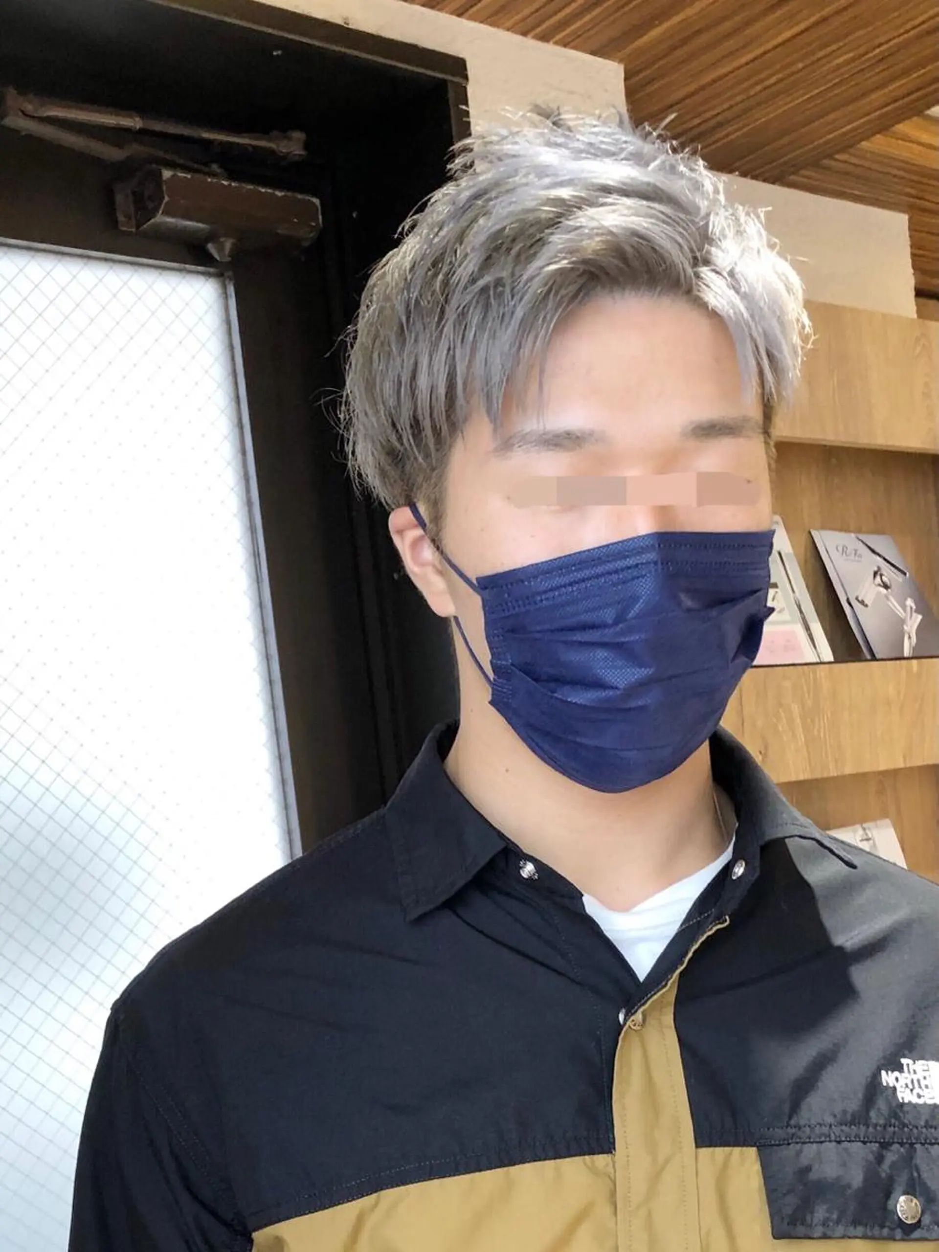 カラー メンズ シルバー カット ヘアカラー 【ディレクター 🧸🤍田澤　唯那】のヘアスタイル