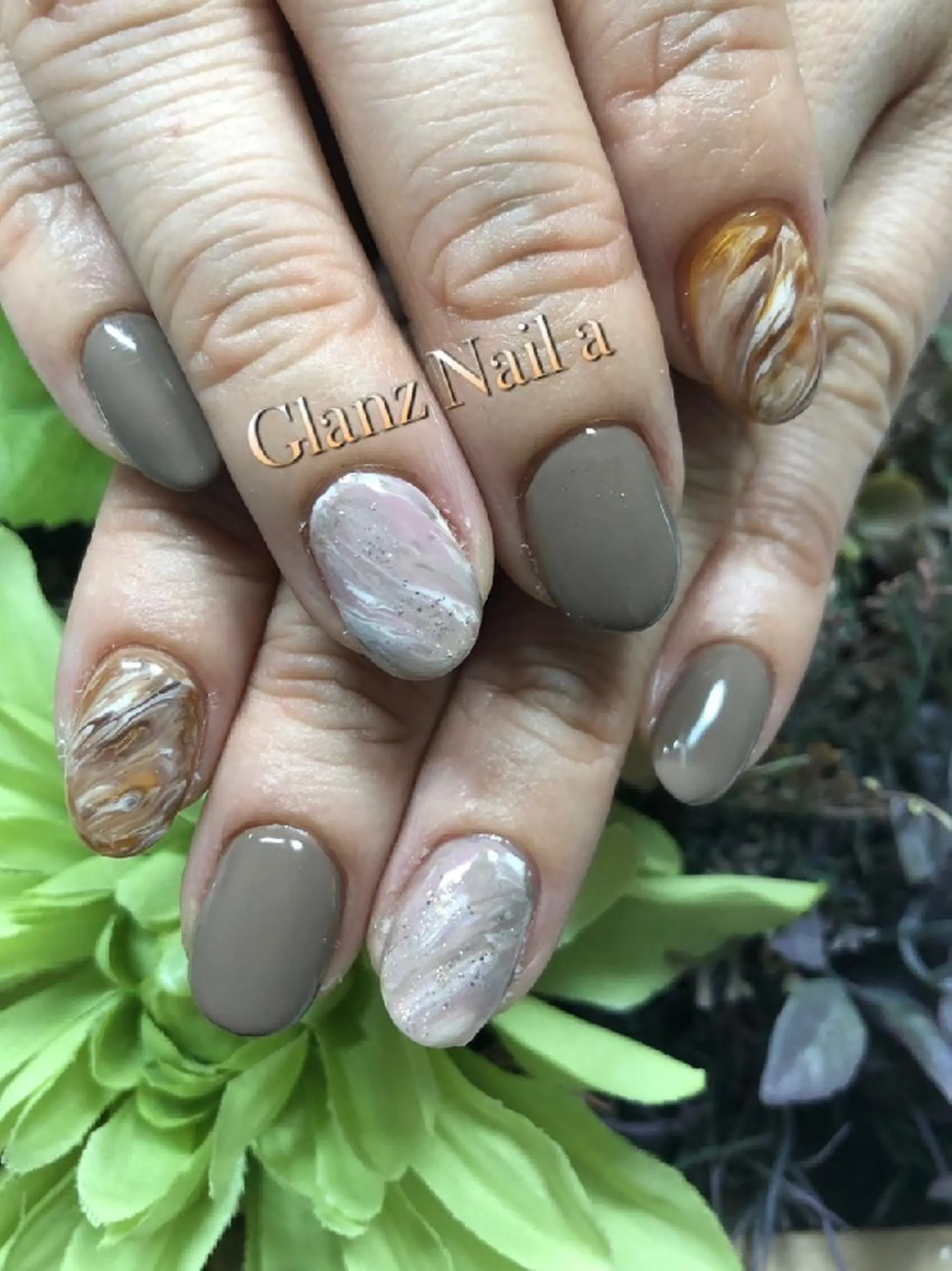 ネイル ニュアンスネイル Glanz  Nail aのネイルデザイン
