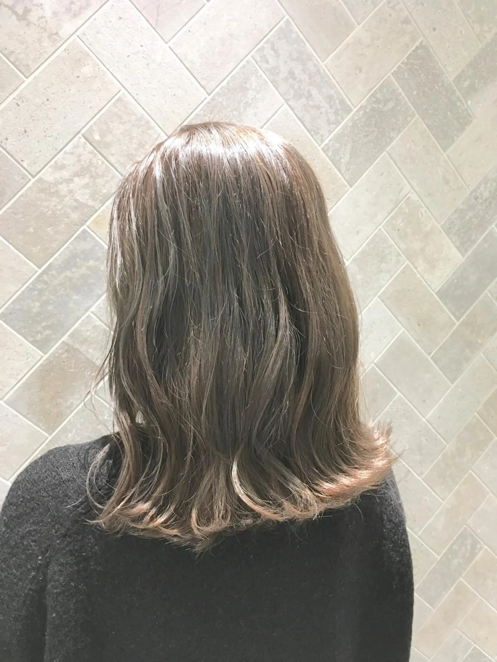 ミディアム カラー ベージュカラー ヘアカラー トリートメント ヘアセット yoshi ☆のヘアスタイル