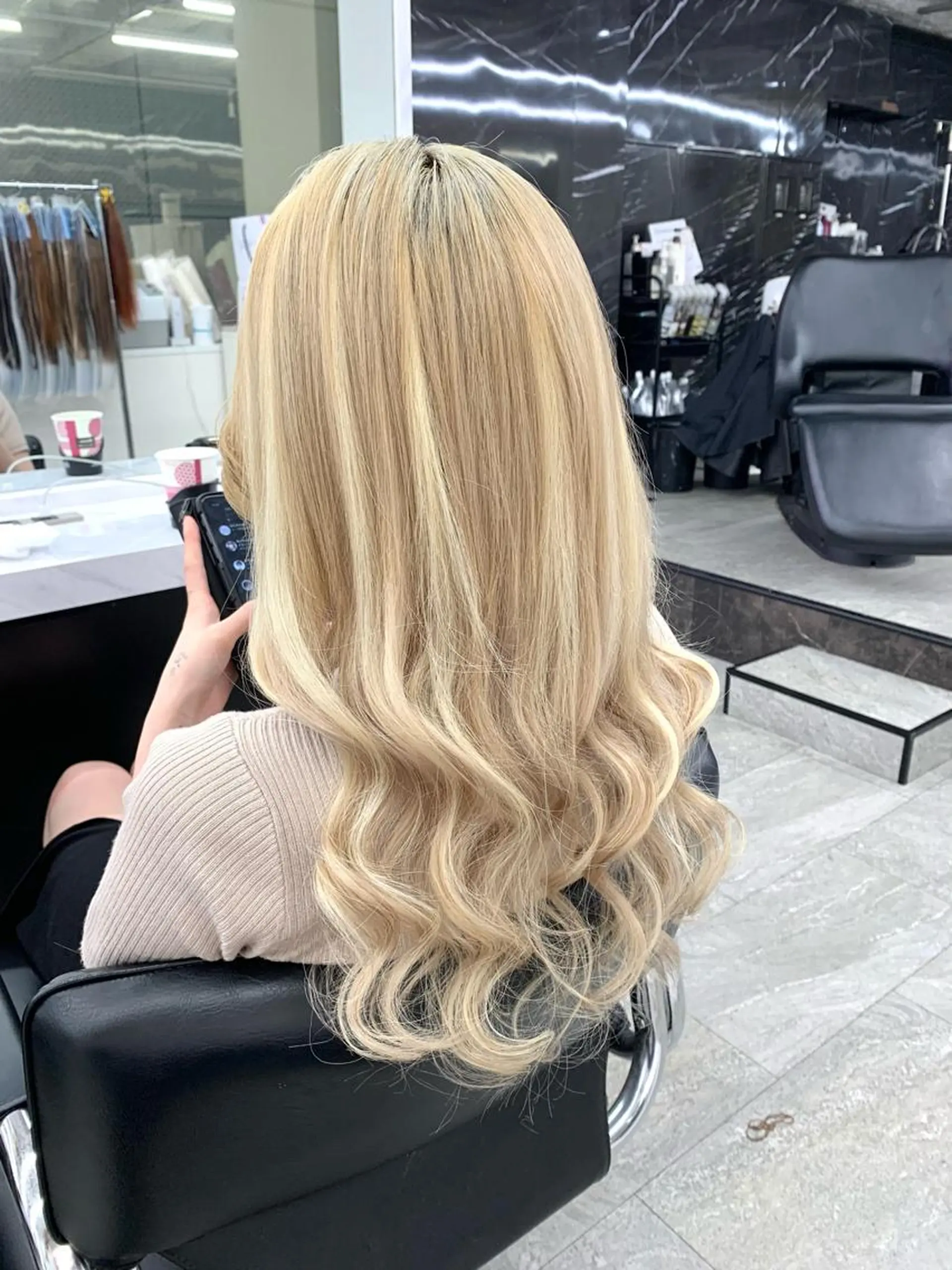 ロング カラー エクステ とも🏆プルエクステ /髪質改善🏆渋谷のヘアスタイル