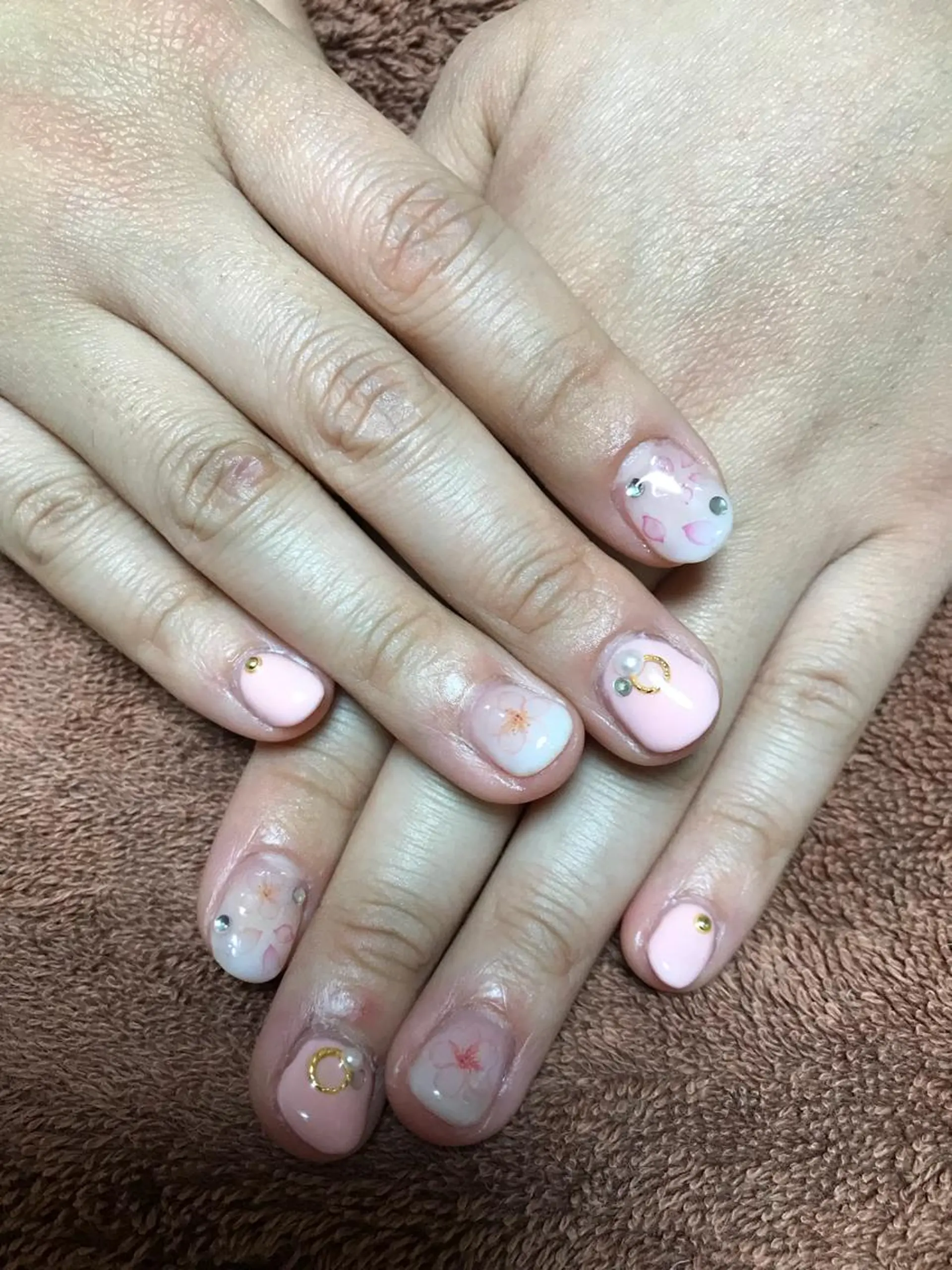 ネイル private_ salon.Leaのネイルデザイン