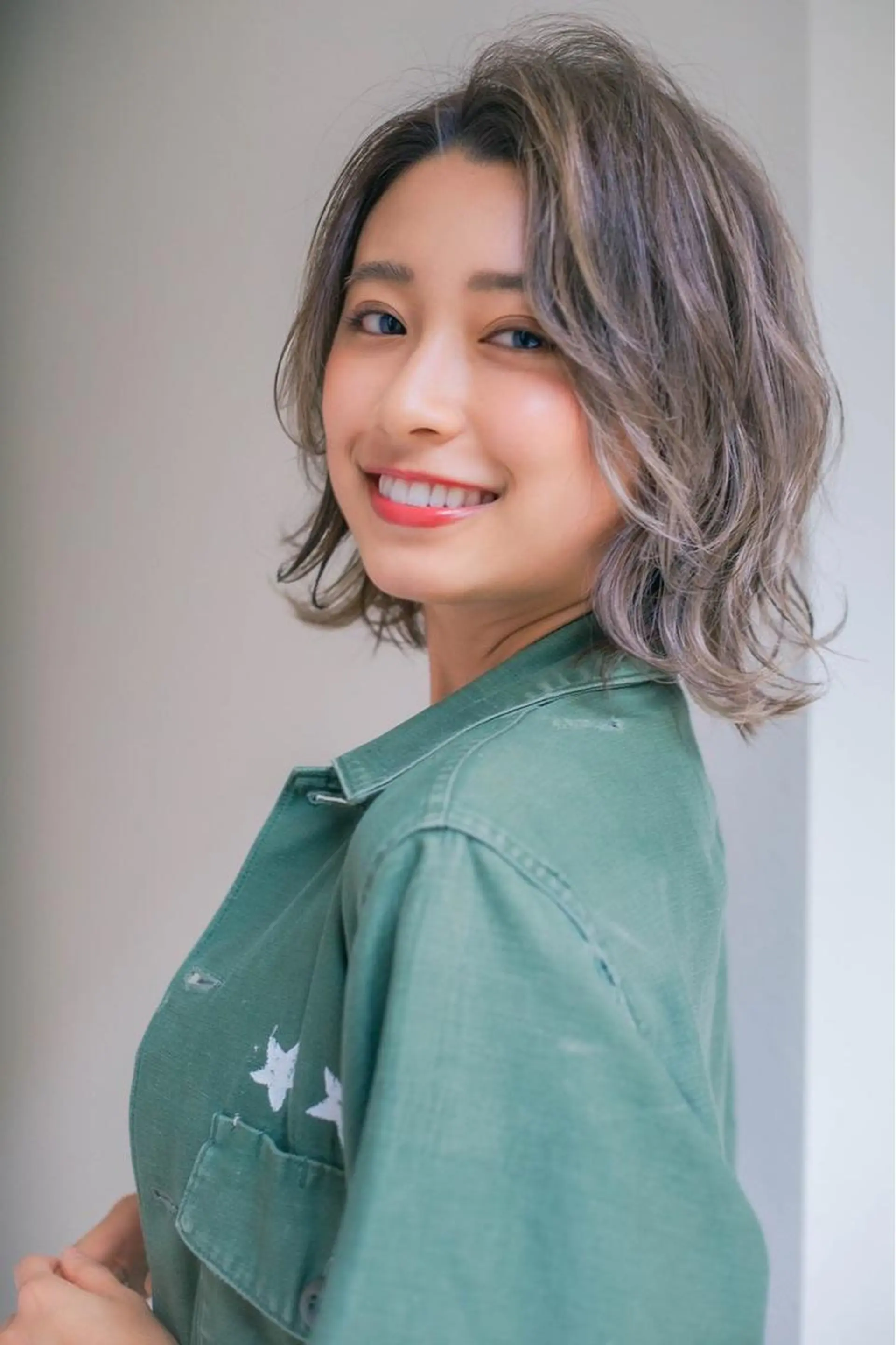 ミディアム カラー パーマ ヘアアレンジ 髪質改善 の達人/杉原碧仁のヘアスタイル