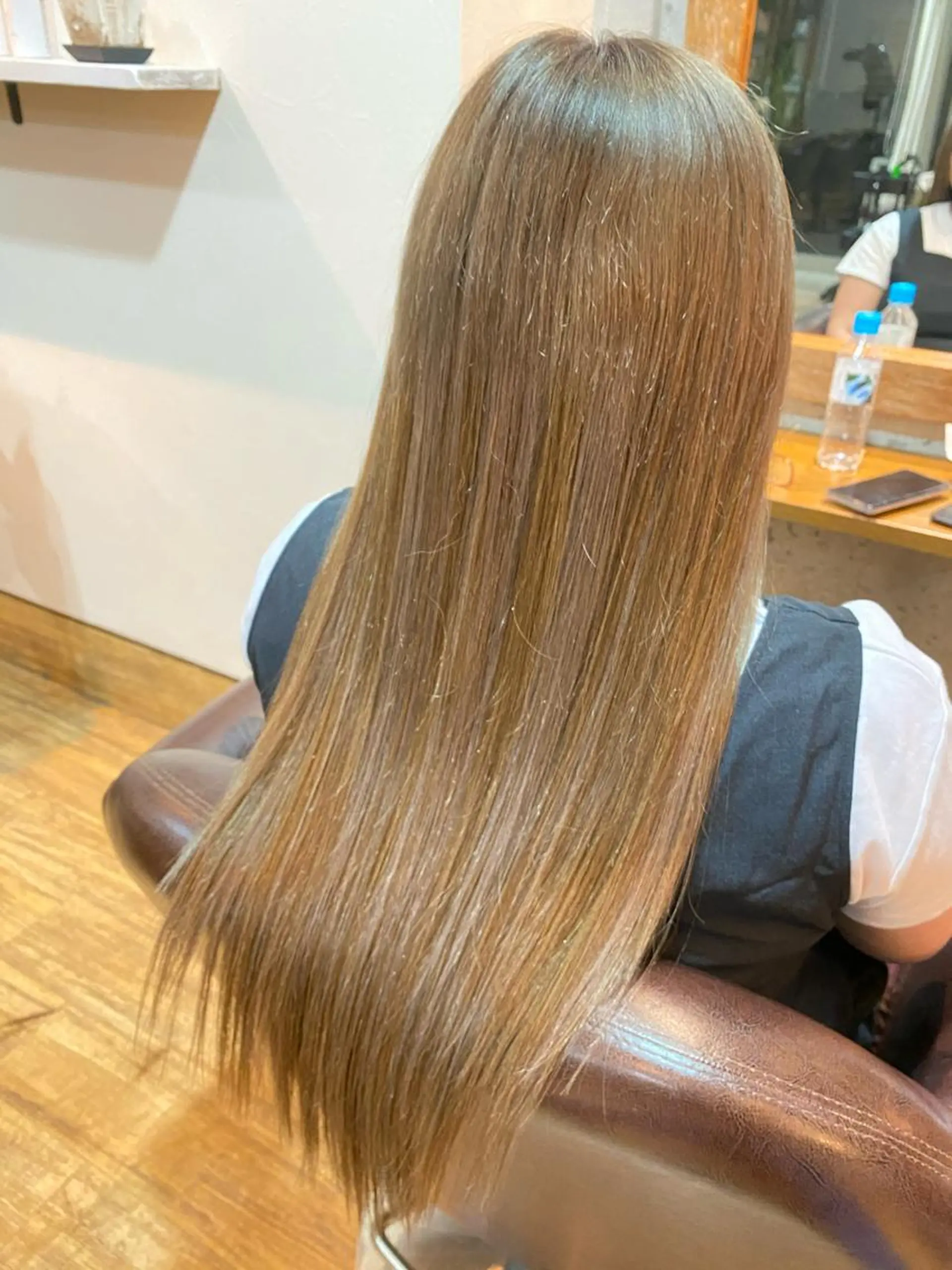 ロング カラー シールエクステ 🪽CHIAKIのヘアスタイル