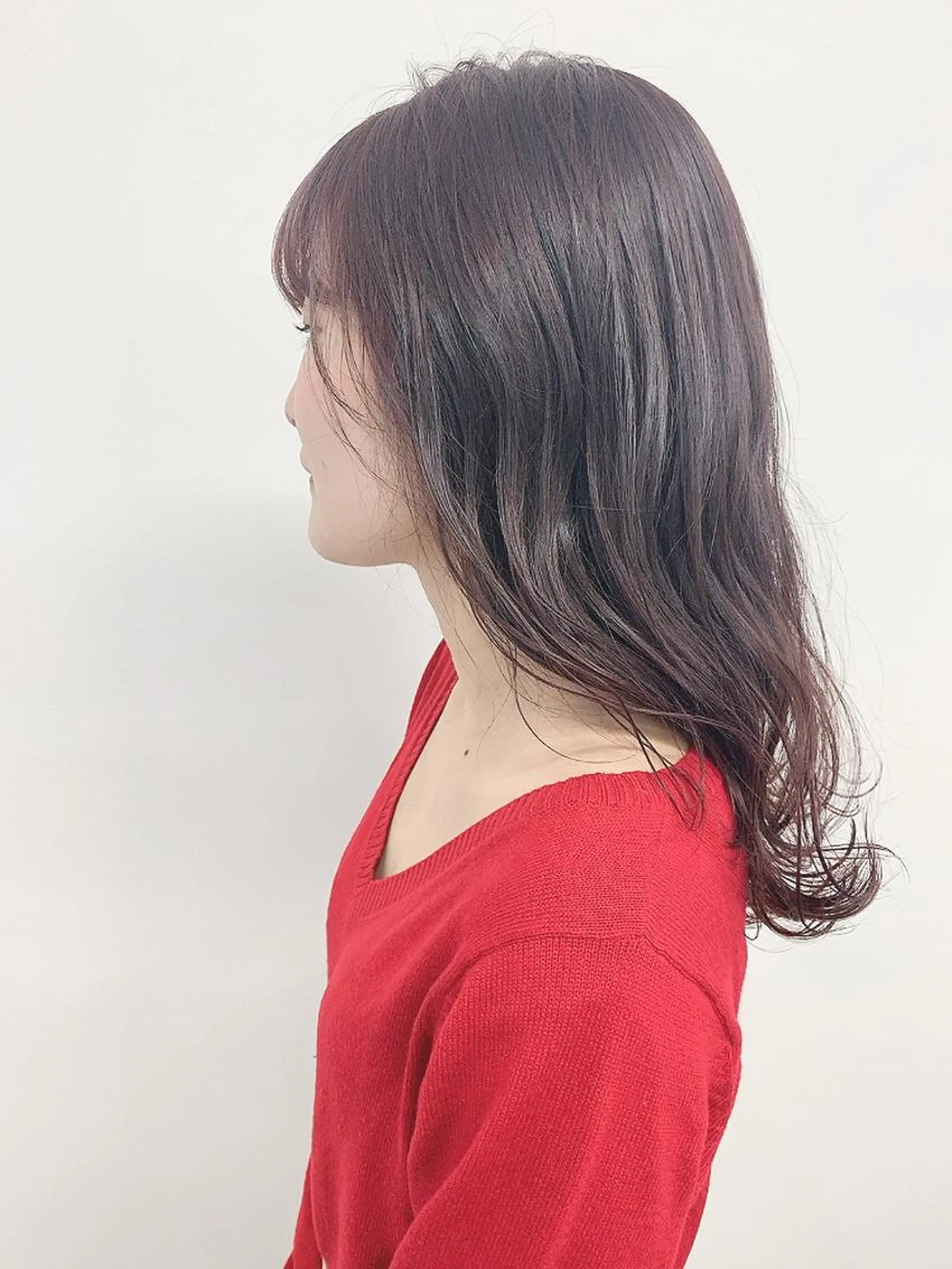 セミロング カラー 肌に馴染む暗髪 梅田・増田のヘアスタイル