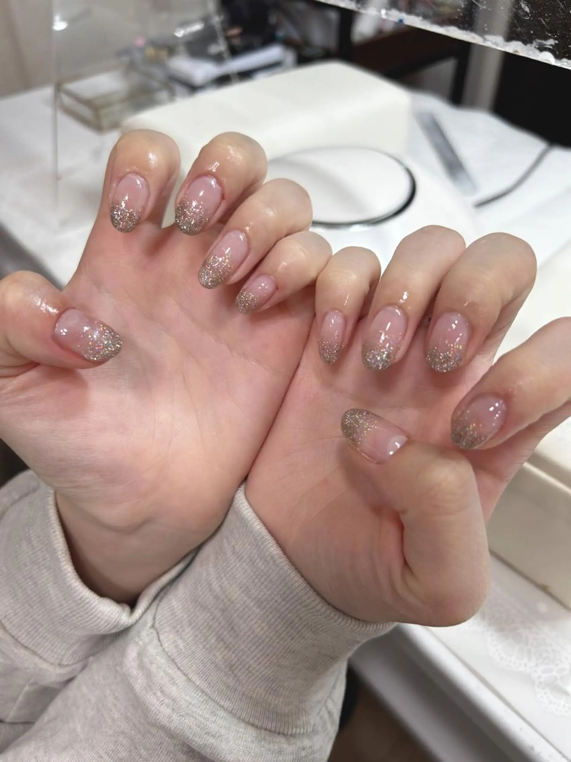 ネイル グラデーション ラメ(グリッター) ラメグラデーション coconailミユ 🎀のネイルデザイン