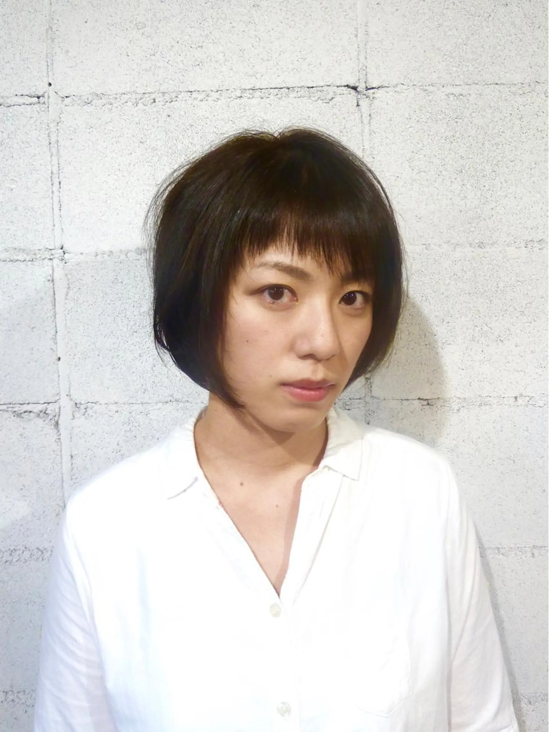 ショート カラー カジワラ ヤスジのヘアスタイル