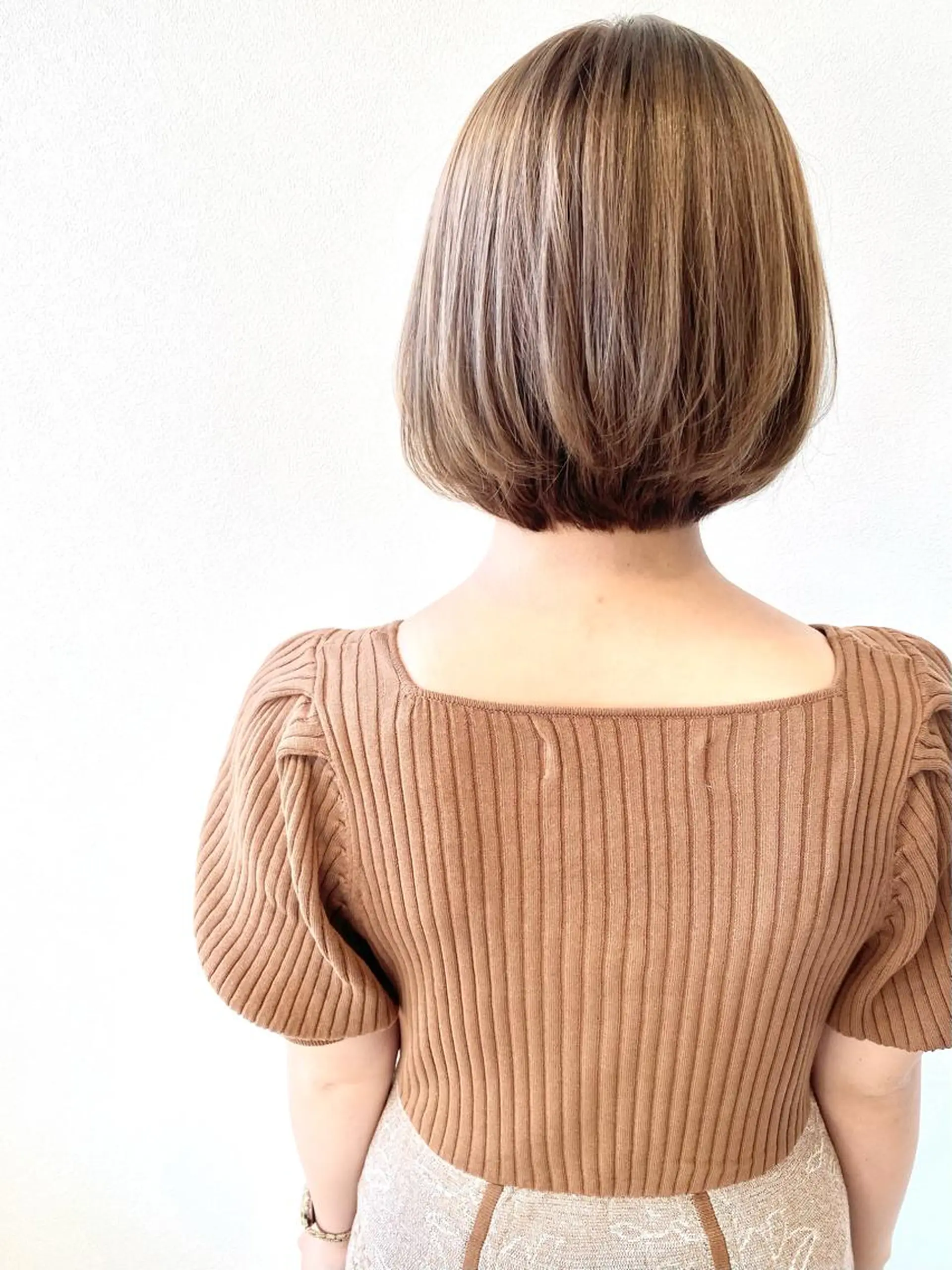 ショート カット ヘアカラー トリートメント MYRTLE TSUNODAのヘアスタイル