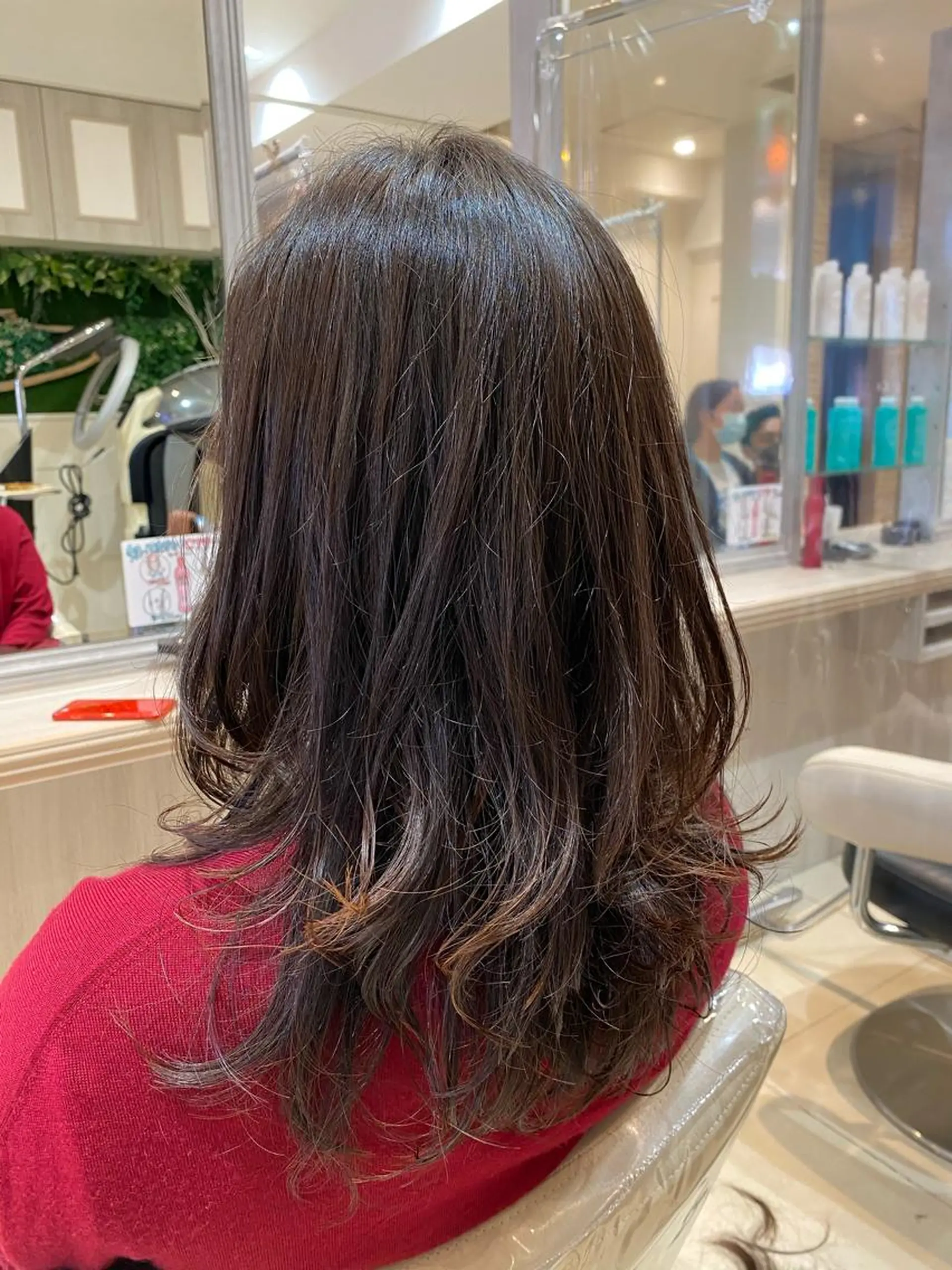 ロング レイヤーカット 似合う髪型が 分からない方へのヘアスタイル