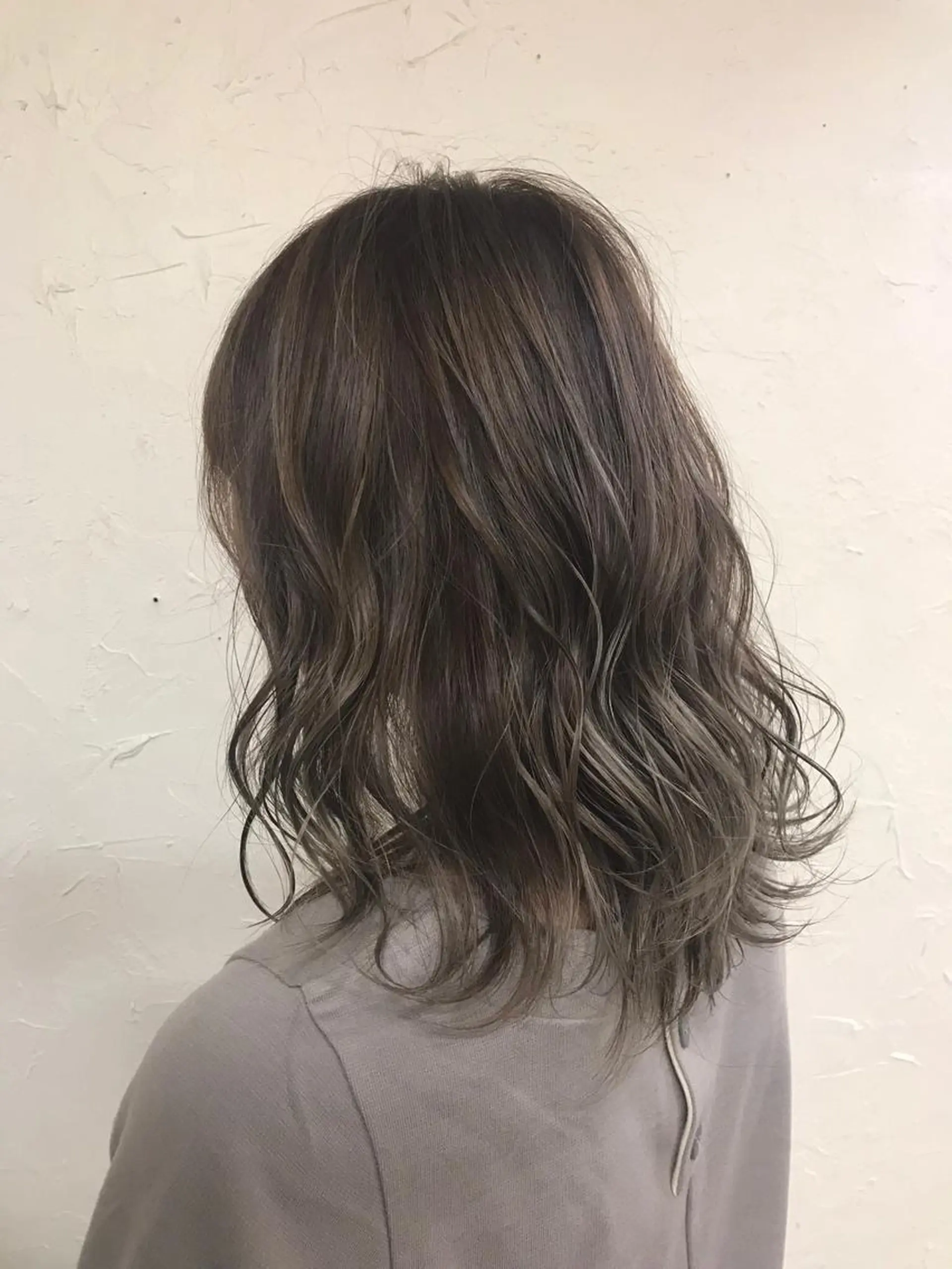 ミディアム カラー パーマ ヘアアレンジ メンズ キッズ ネイル マツエク・マツパ カット ヘアカラー トリートメント 🎨カラー満足度 500%💫ヅル💫のヘアスタイル