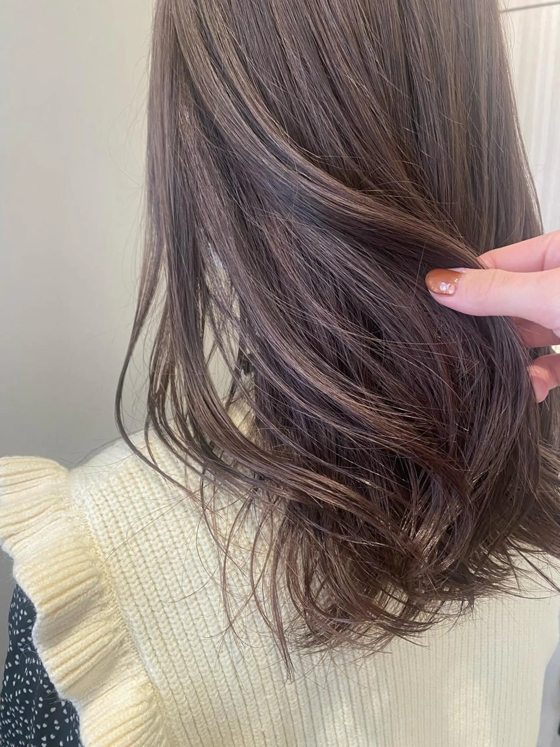 ミディアム カット ヘアカラー トリートメント 🩵Arisa MODE K's🫧のヘアスタイル