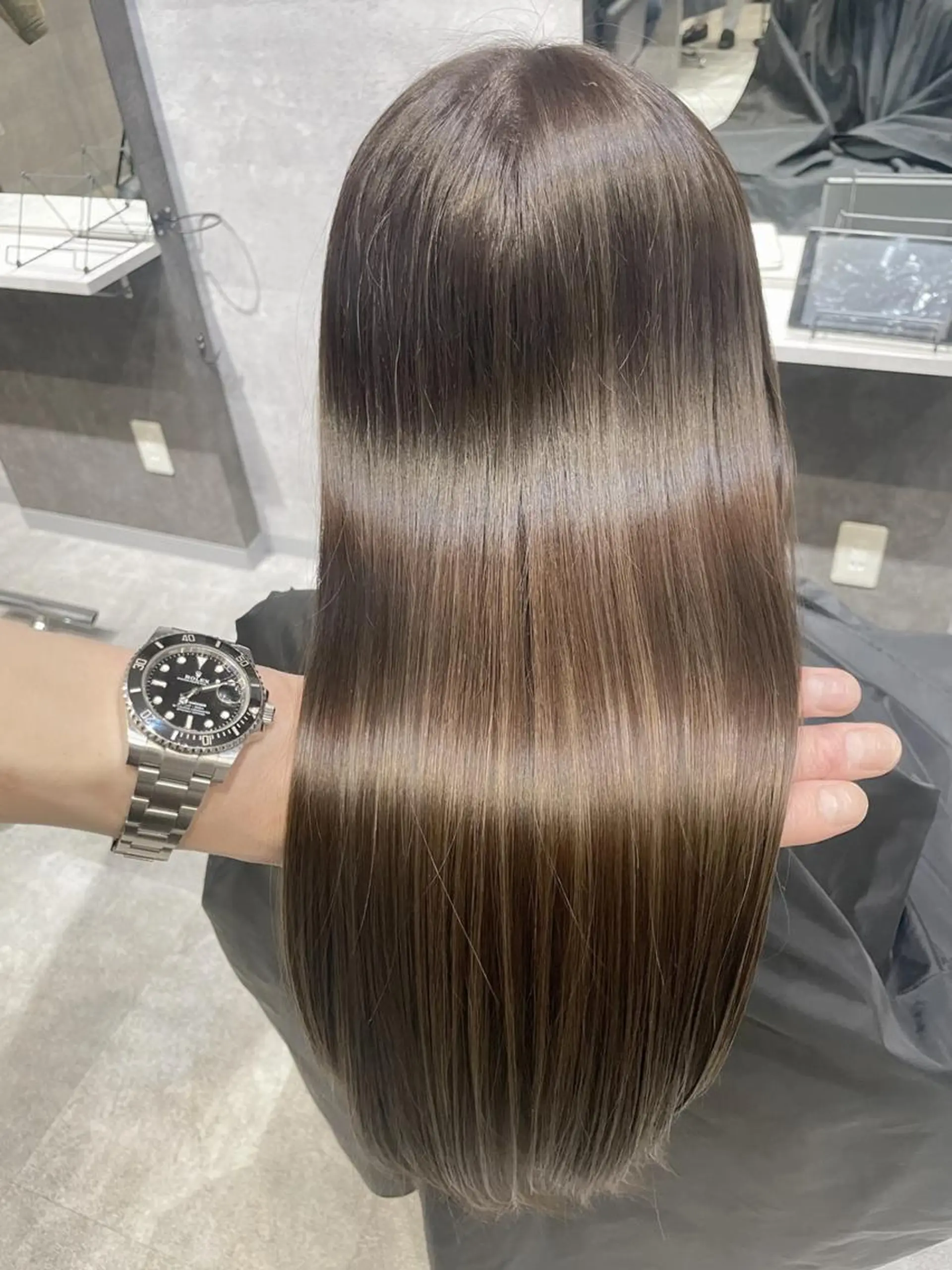 セミロング 外国人風カラー ハイライト 髪質改善 似合わせカット トリートメント トリートメント _WHITE＋ 南海難波店のヘアスタイル