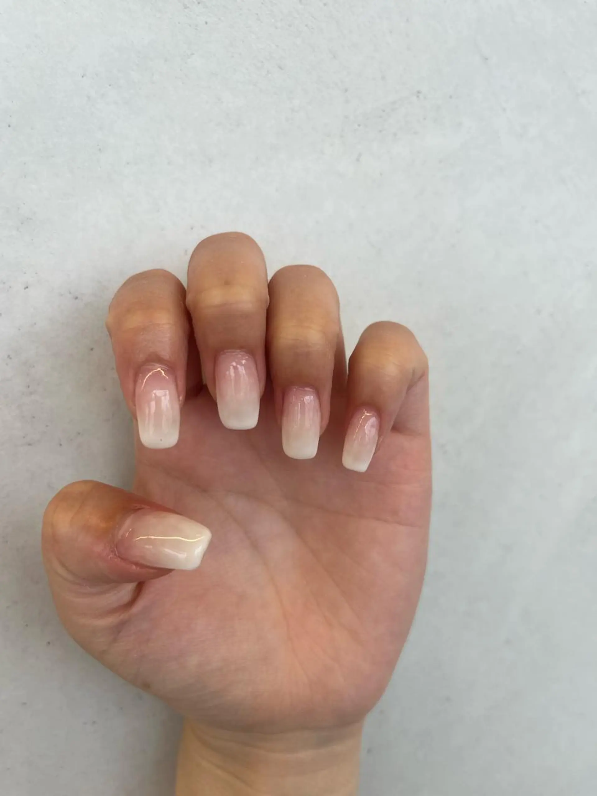 ネイル グラデーション aloalo MIKAのネイルデザイン