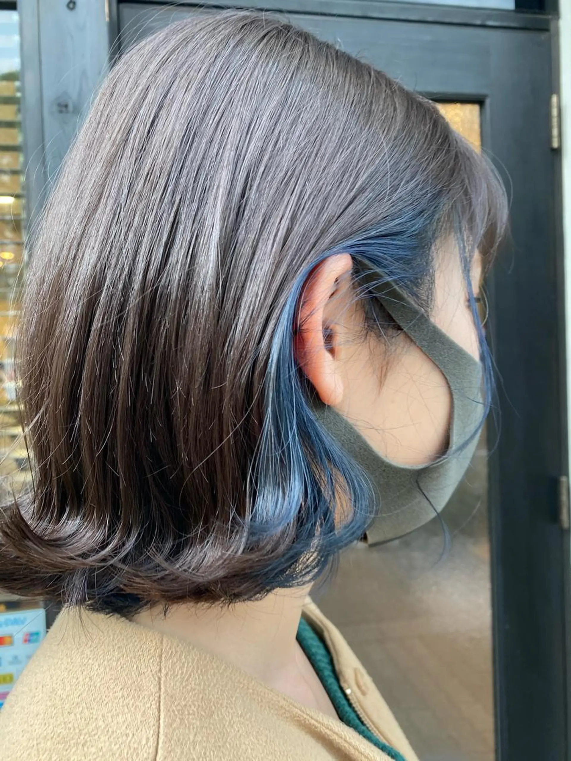 ショート カラー 新谷 桃子のヘアスタイル