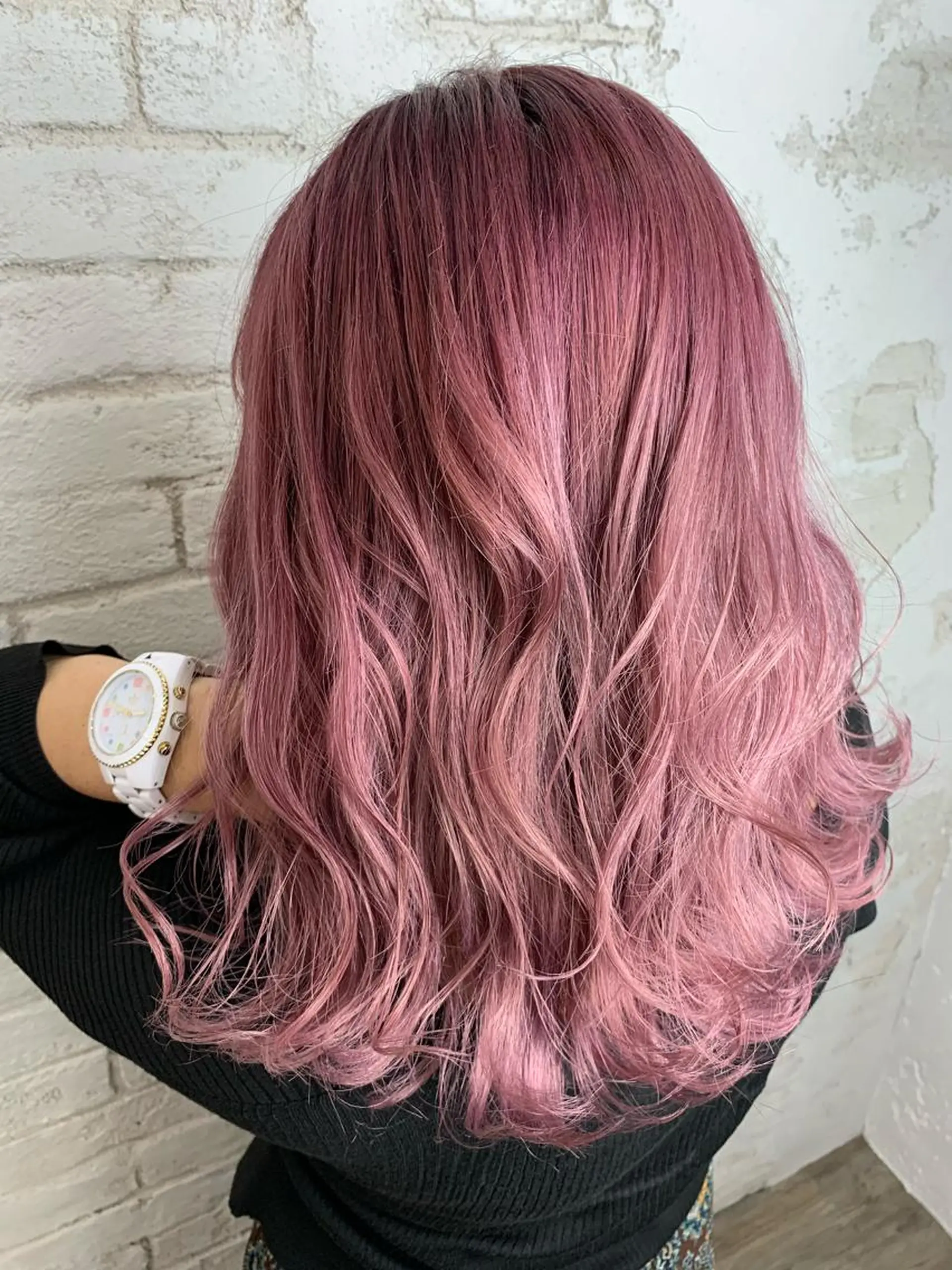 セミロング カラー ピンクカラー カット ヘアカラー トリートメント 🔥ダブルカラー特化 🔥相原彰太のヘアスタイル