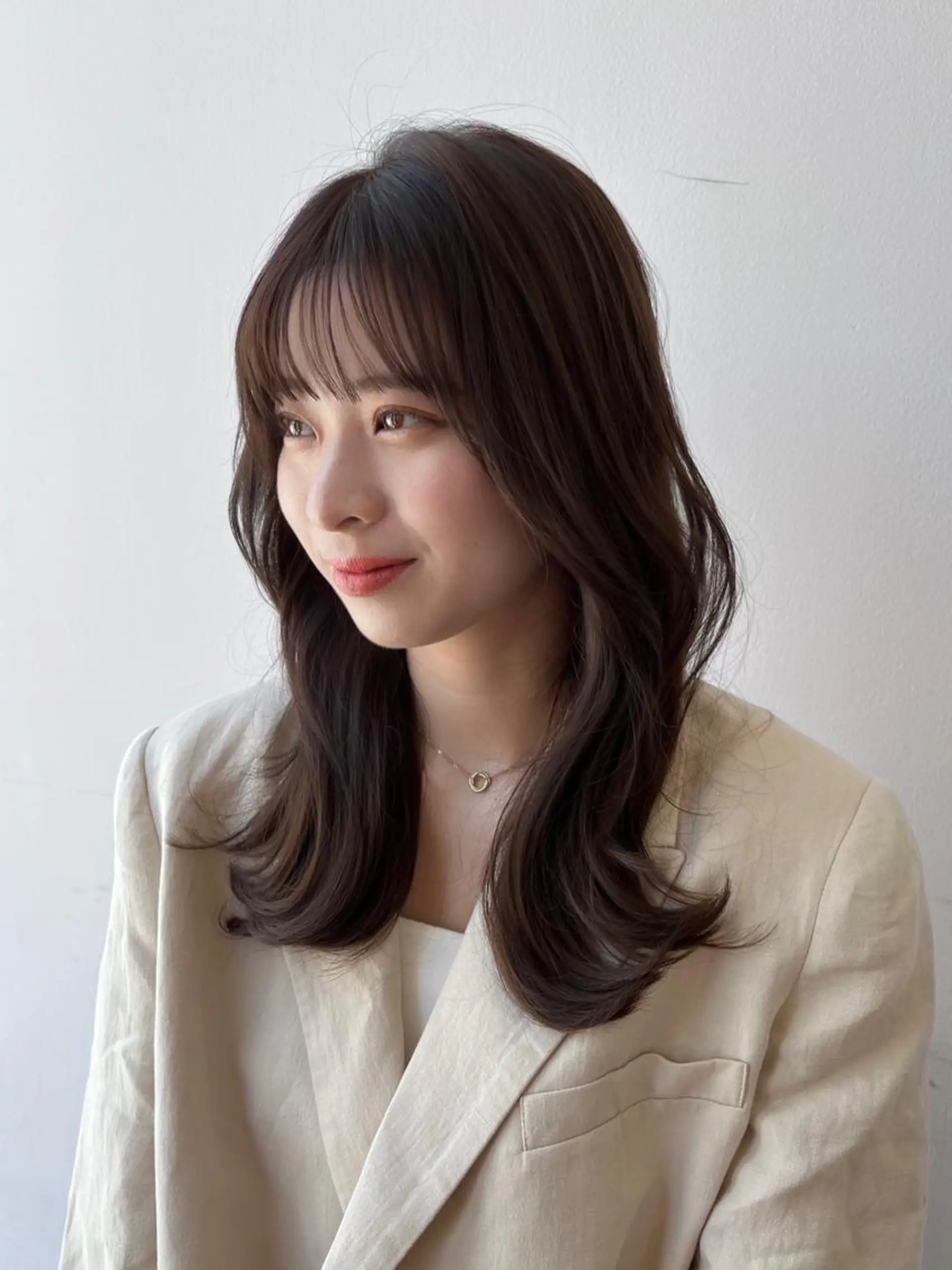 ロング カラー 佐藤 悠衣/透明感 カラー/似合わせ前髪のヘアスタイル