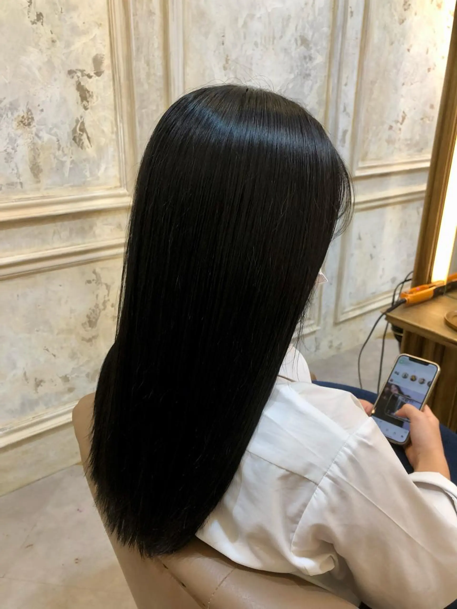 セミロング カラー セン北徒歩５分 キシタクのヘアスタイル