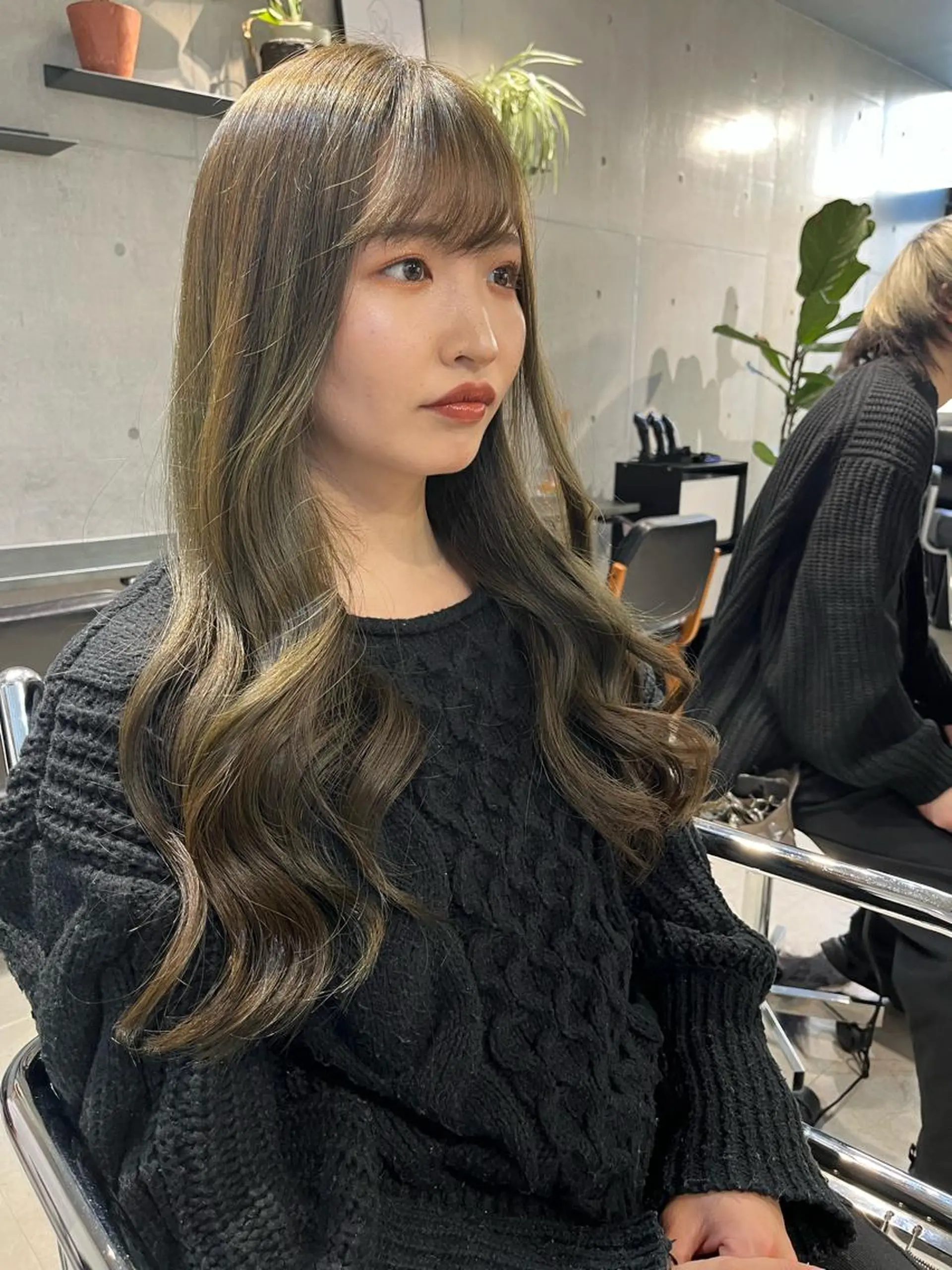 ミディアム カラー パーマ ヘアアレンジ カット ヘアカラー トリートメント ヘッドスパ ヘアセット 透明感/オリーブ/ グレージュ/YUKAのヘアスタイル