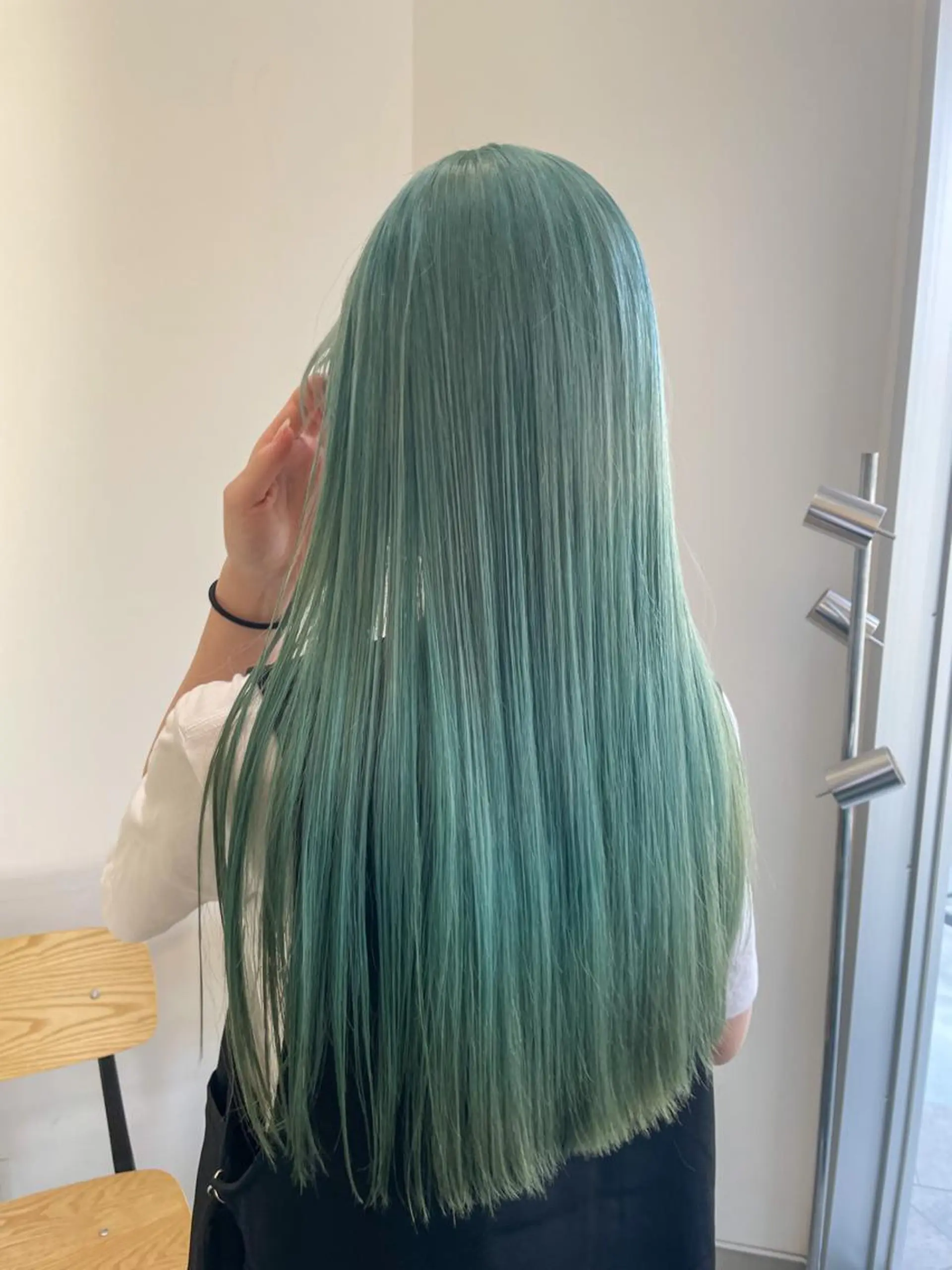 ロング カラー mir MIYUのヘアスタイル