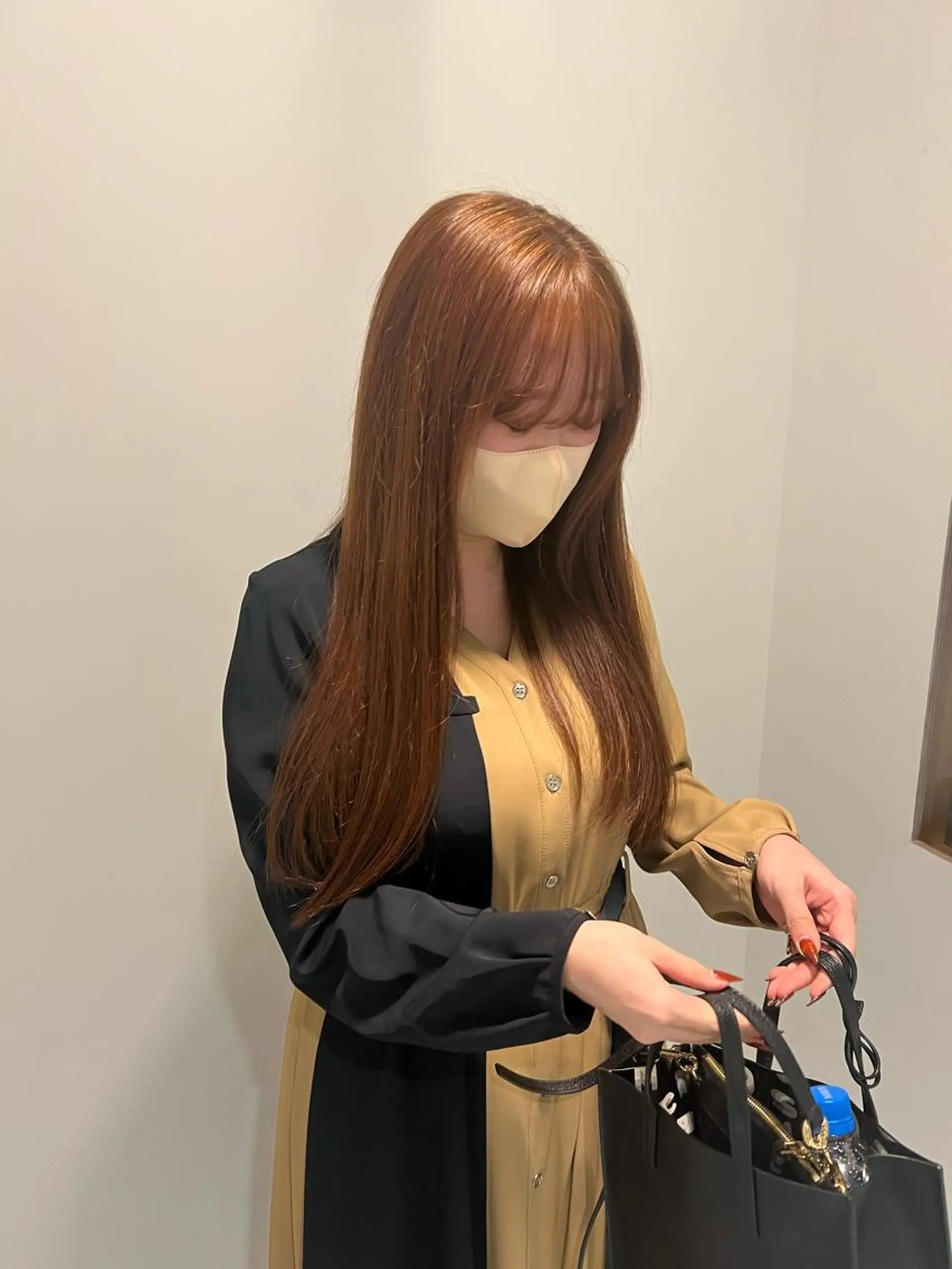 ロング カラー ベージュカラー ピンクカラー io濱川 遥のヘアスタイル