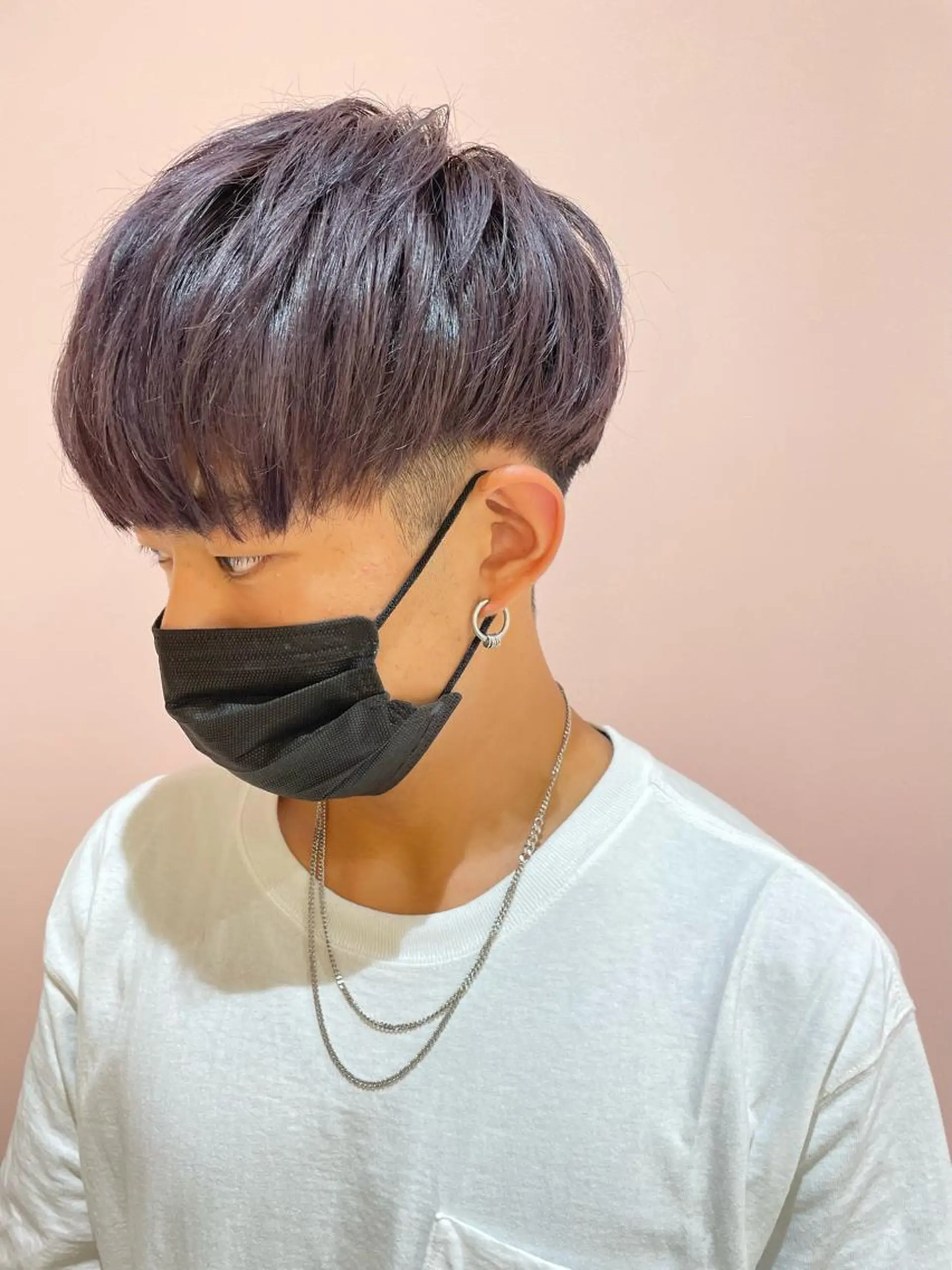 ミディアム カラー メンズ ラベンダーカラー カット ヘアカラー レイヤー/ウルフ/ ハイトーンchimiのヘアスタイル