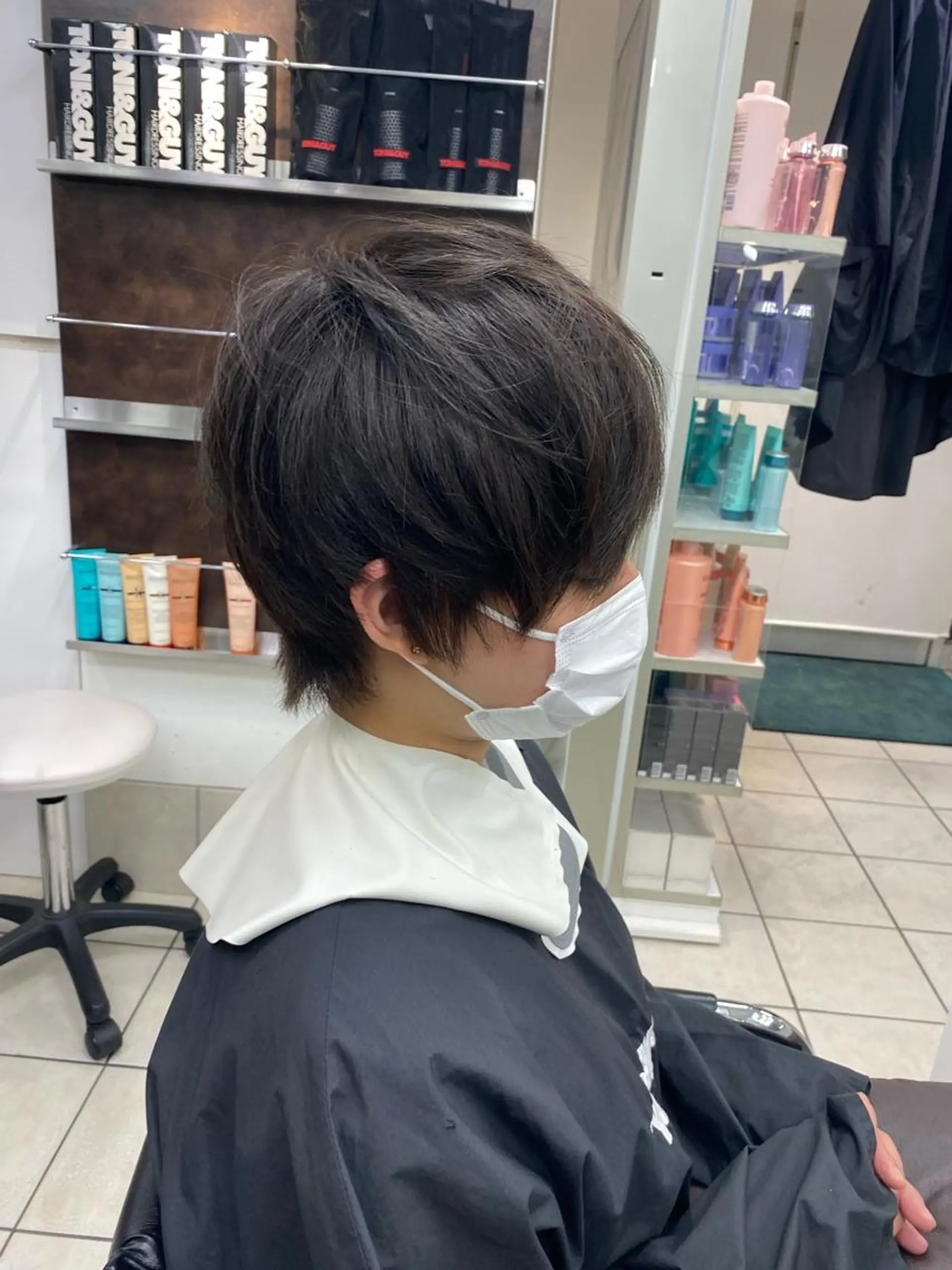ショート カラー 星野 菜月のヘアスタイル