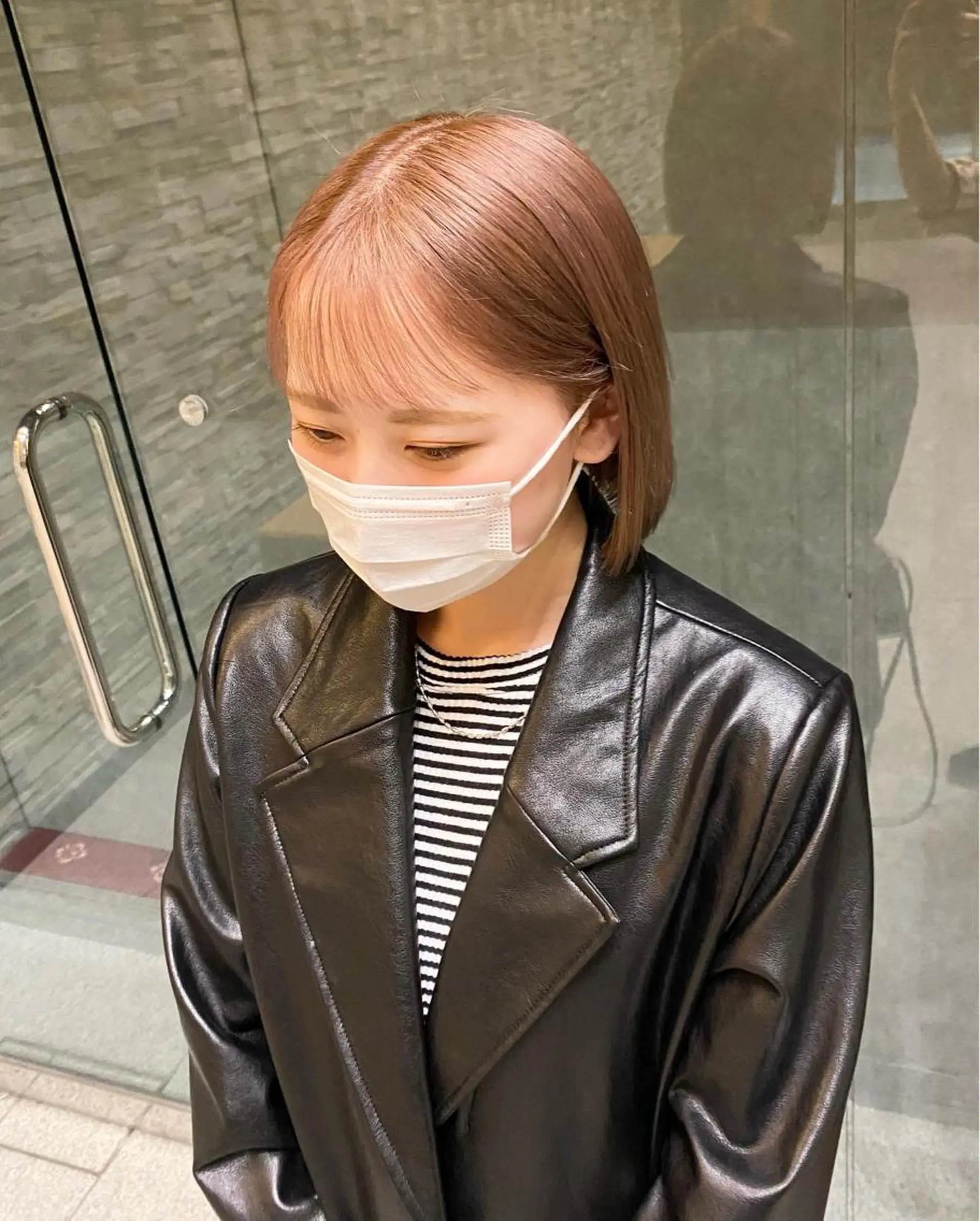 ミディアム 髪と音処　マトぺ所属・デザインカラー/ボブ ブリーチカラー/ユリのヘアスタイル