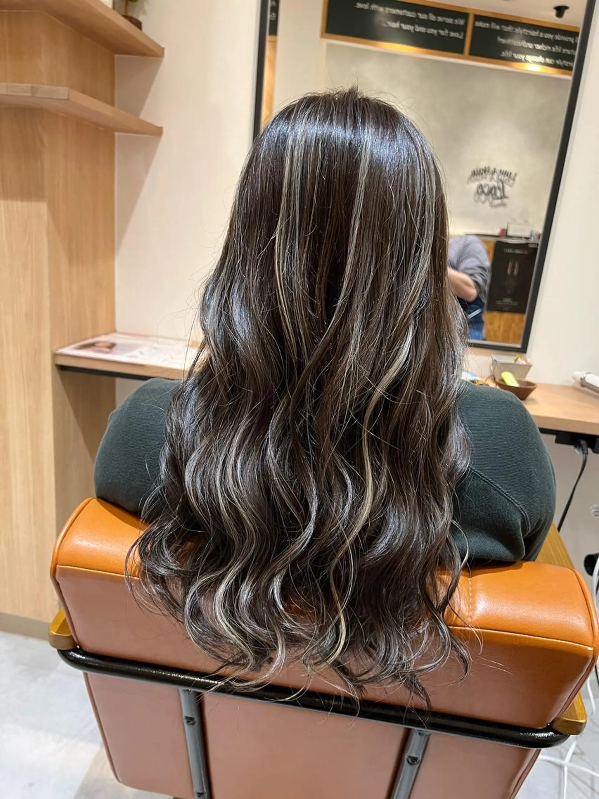 ロング カラー 森田 尚貴のヘアスタイル