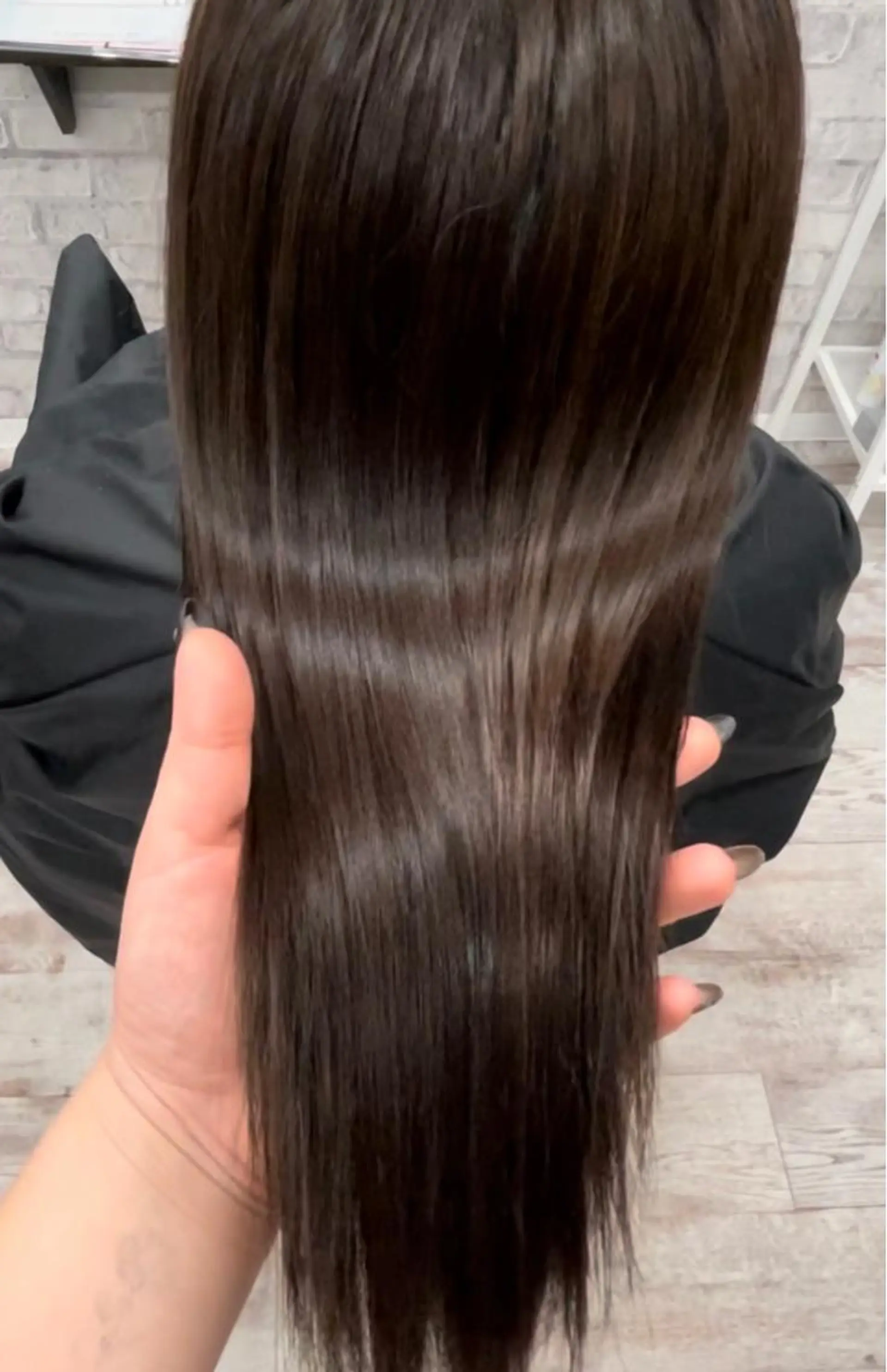 セミロング カラー パーマ ヘアアレンジ メンズ メンズバレイヤージュ メンズブリーチ メンズハイライト メンズハイトーン メンズインナーカラー トリートメント 歩くパワースポット 🦋KAHOのヘアスタイル