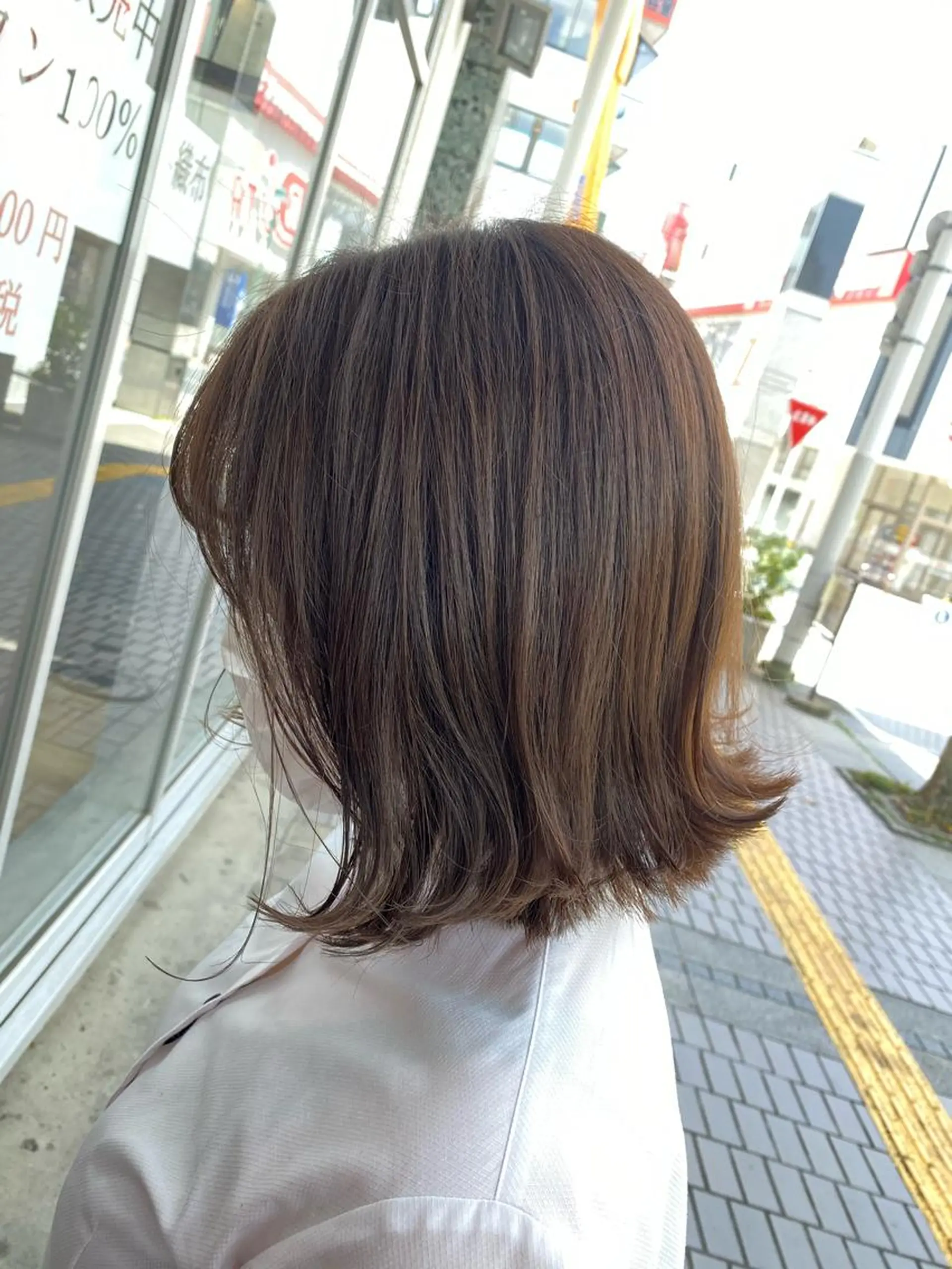 ショート カラー アッシュ アッシュブラウン ブラウンカラー mori  by little所属・デザインカラー✨新倉 佑奈のヘアスタイル