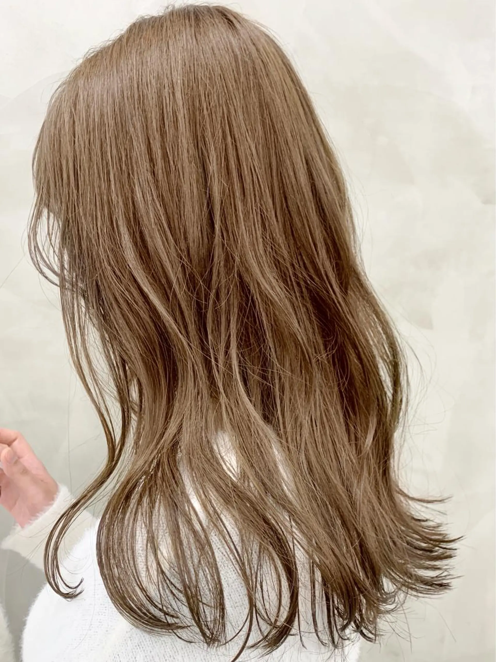 カラー ベージュカラー ブリーチ イルミナカラー ブリーチなしカラー ヘッドスパ (女性限定)🍋モエのヘアスタイル
