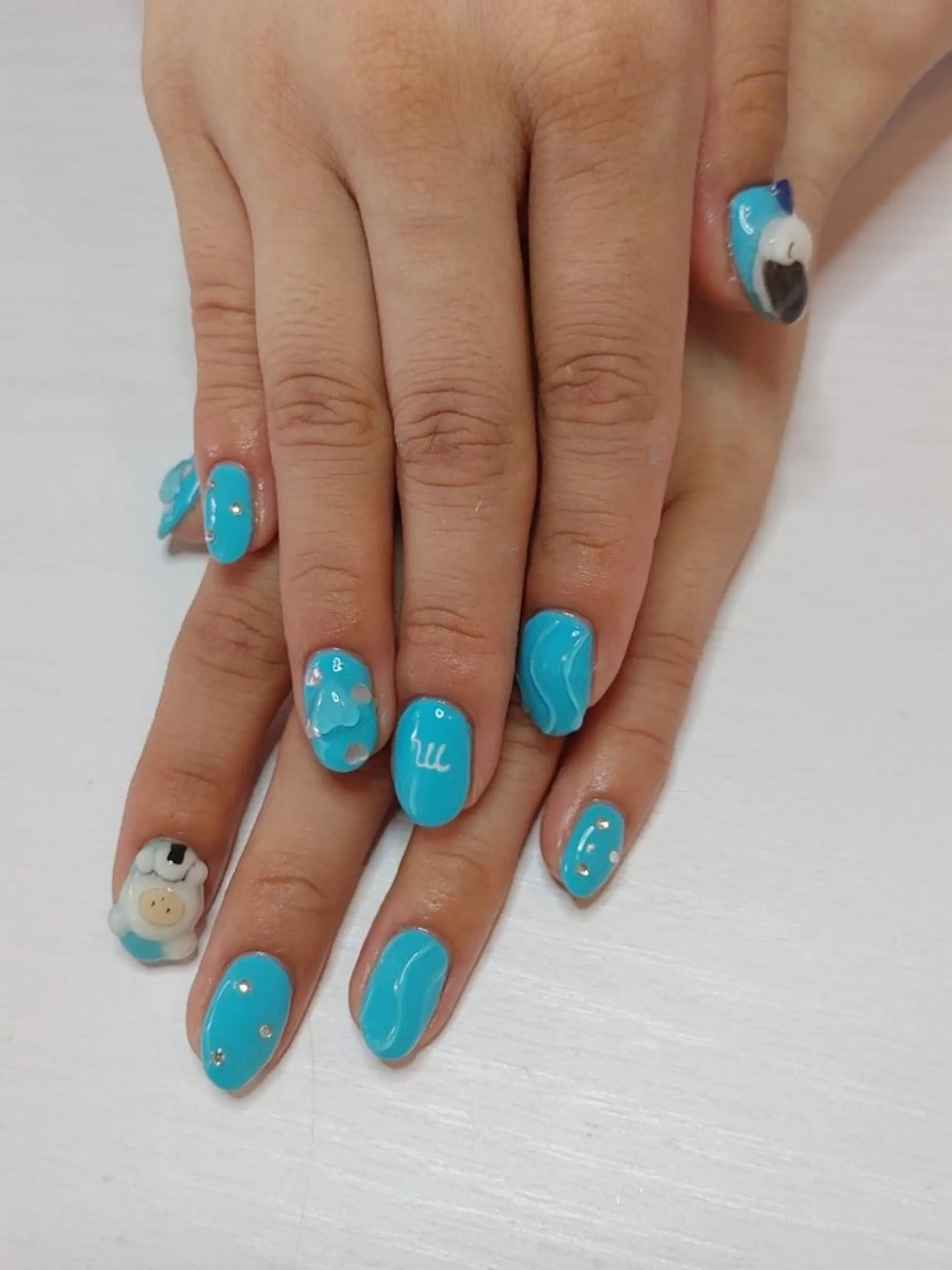 ネイル étoile(エトワール)所属・山田 可愛のネイルデザイン