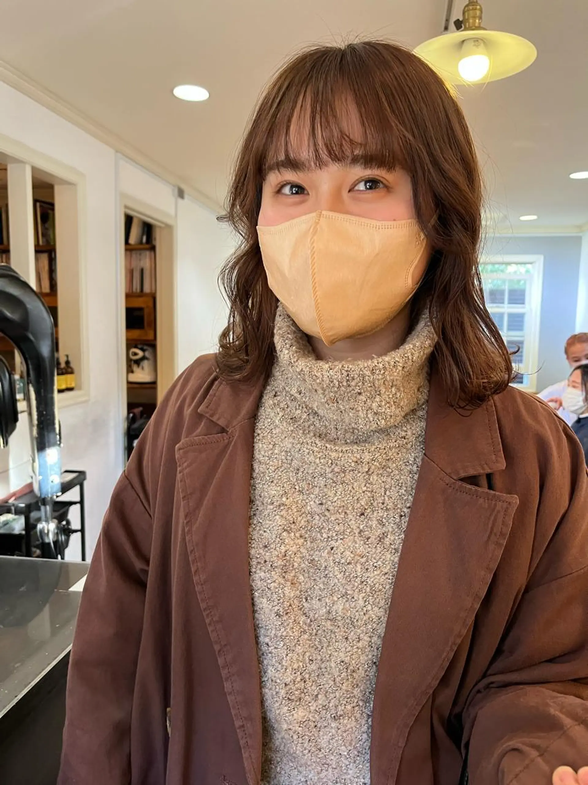 ミディアム カラー NOUN所属・eri kinjoのヘアスタイル