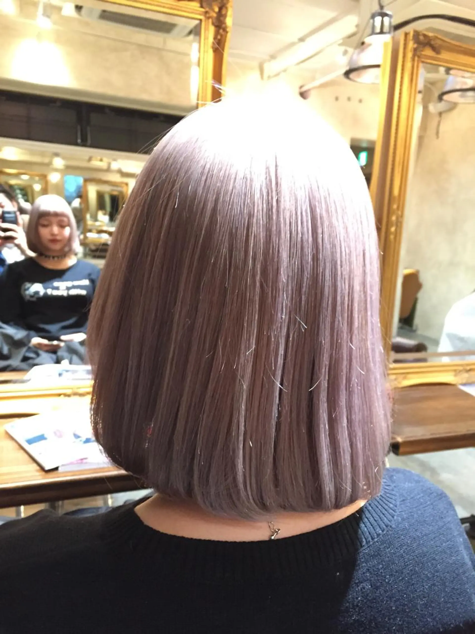 ミディアム カラー アッシュ ブリーチ ホワイトアッシュ 露木 啓介のヘアスタイル