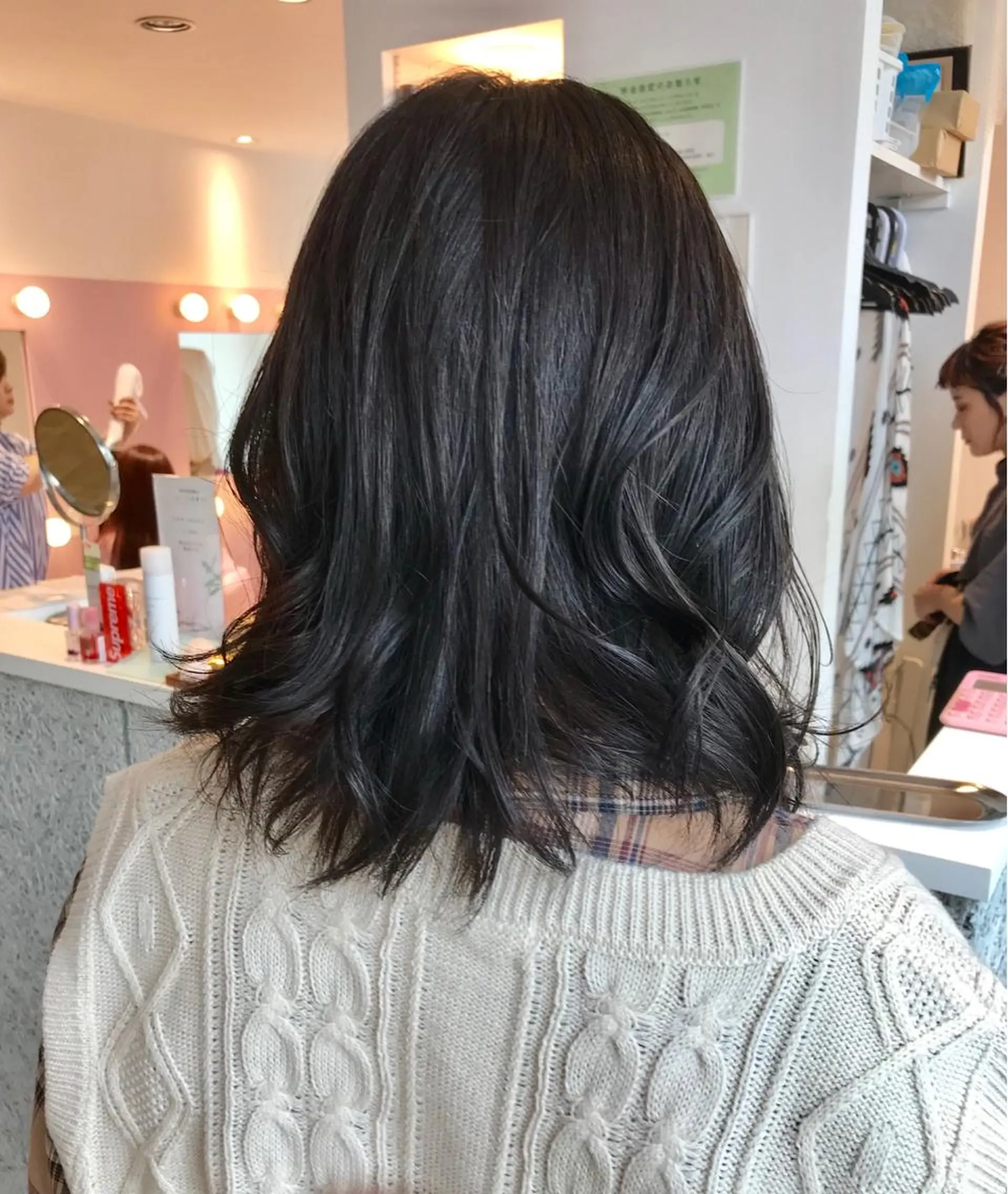 ミディアム カット ヘアカラー トリートメント 所渉/韓国レイヤー /ウルフカットのヘアスタイル