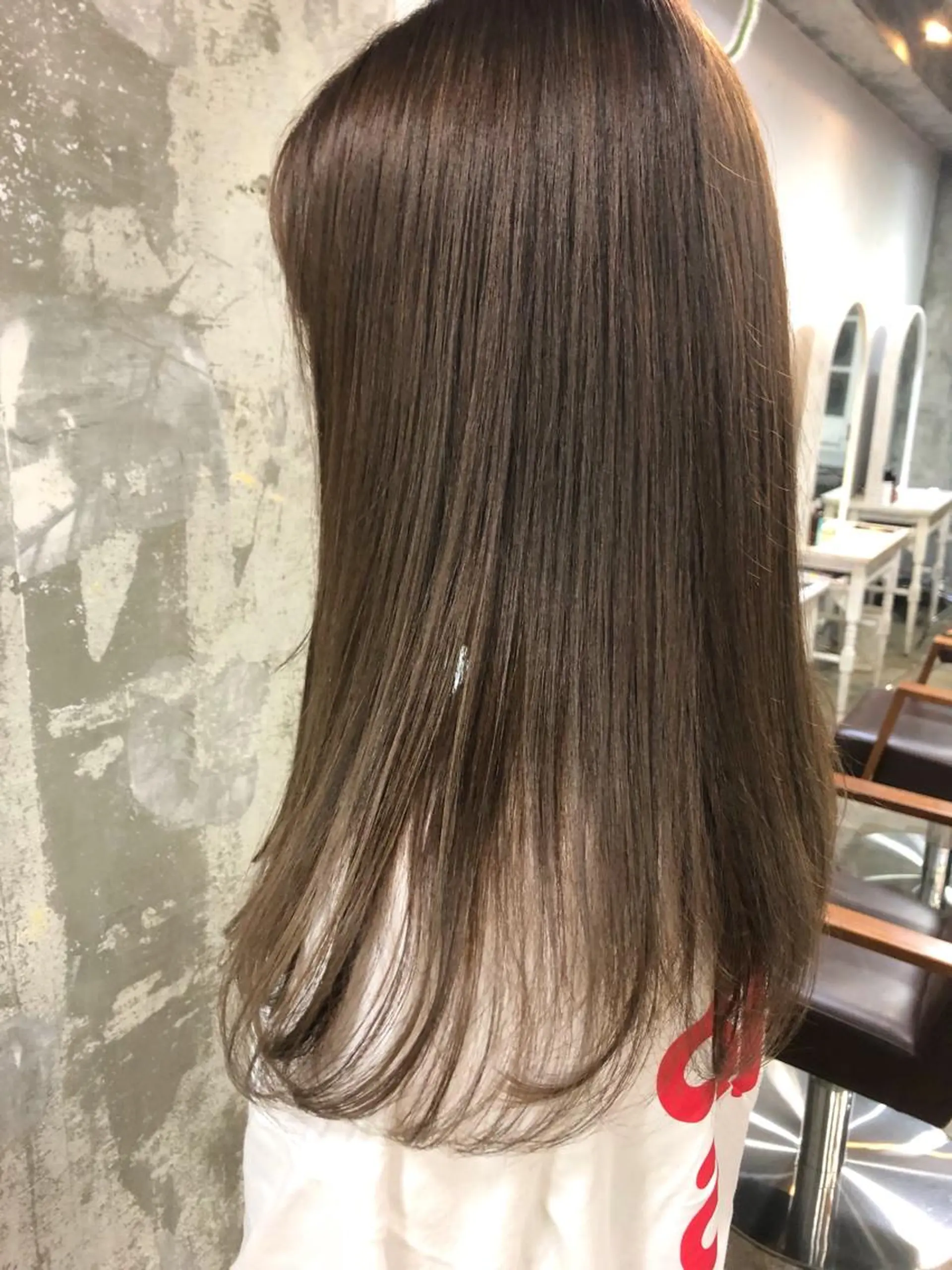 ロング カラー ベージュカラー ブリーチ ケアブリーチ Pia ツボイ ケイタのヘアスタイル