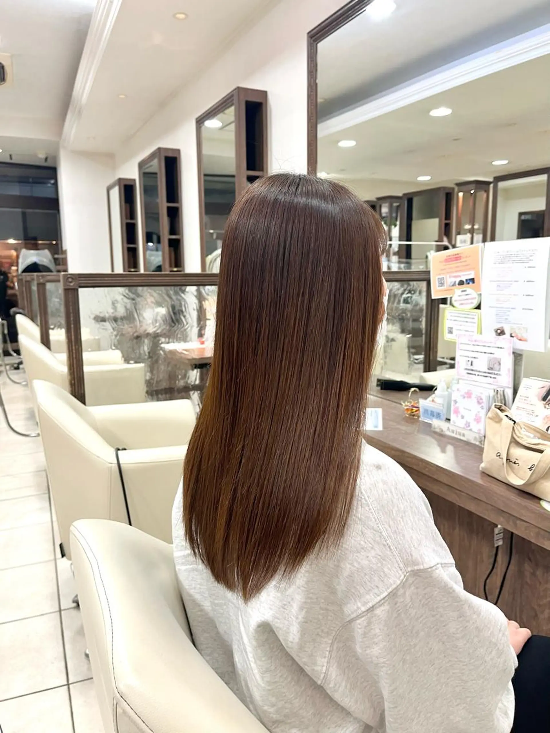 ロング カラー ショートボブ ブリーチ イヤリングカラー ハイライトカラー イルミナカラー カット トリートメント 《大人気髪質改善》 プログレス国分寺店のヘアスタイル