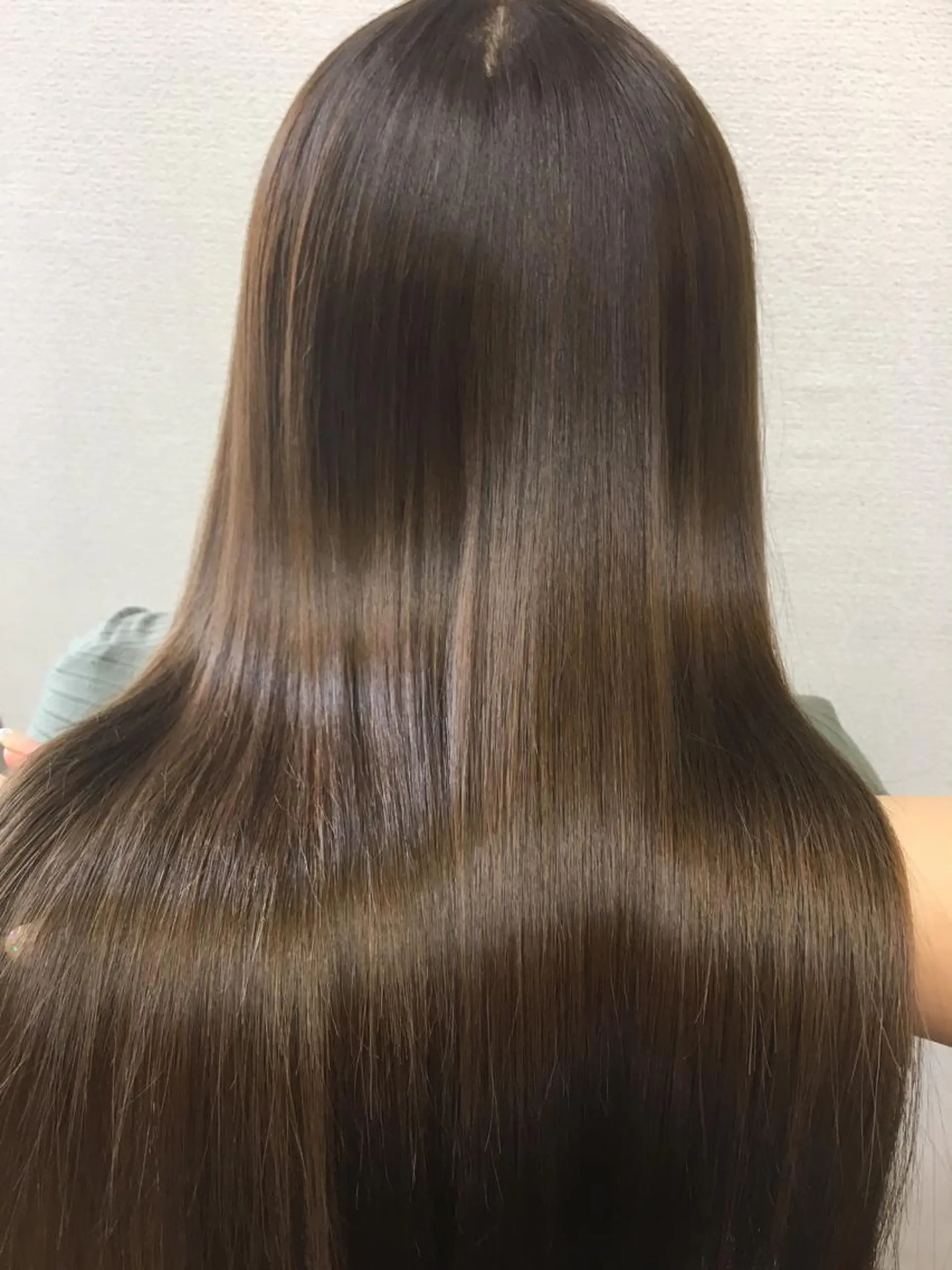 ロング カラー SHIORI💜口コ ミNo.1艶カラーのヘアスタイル