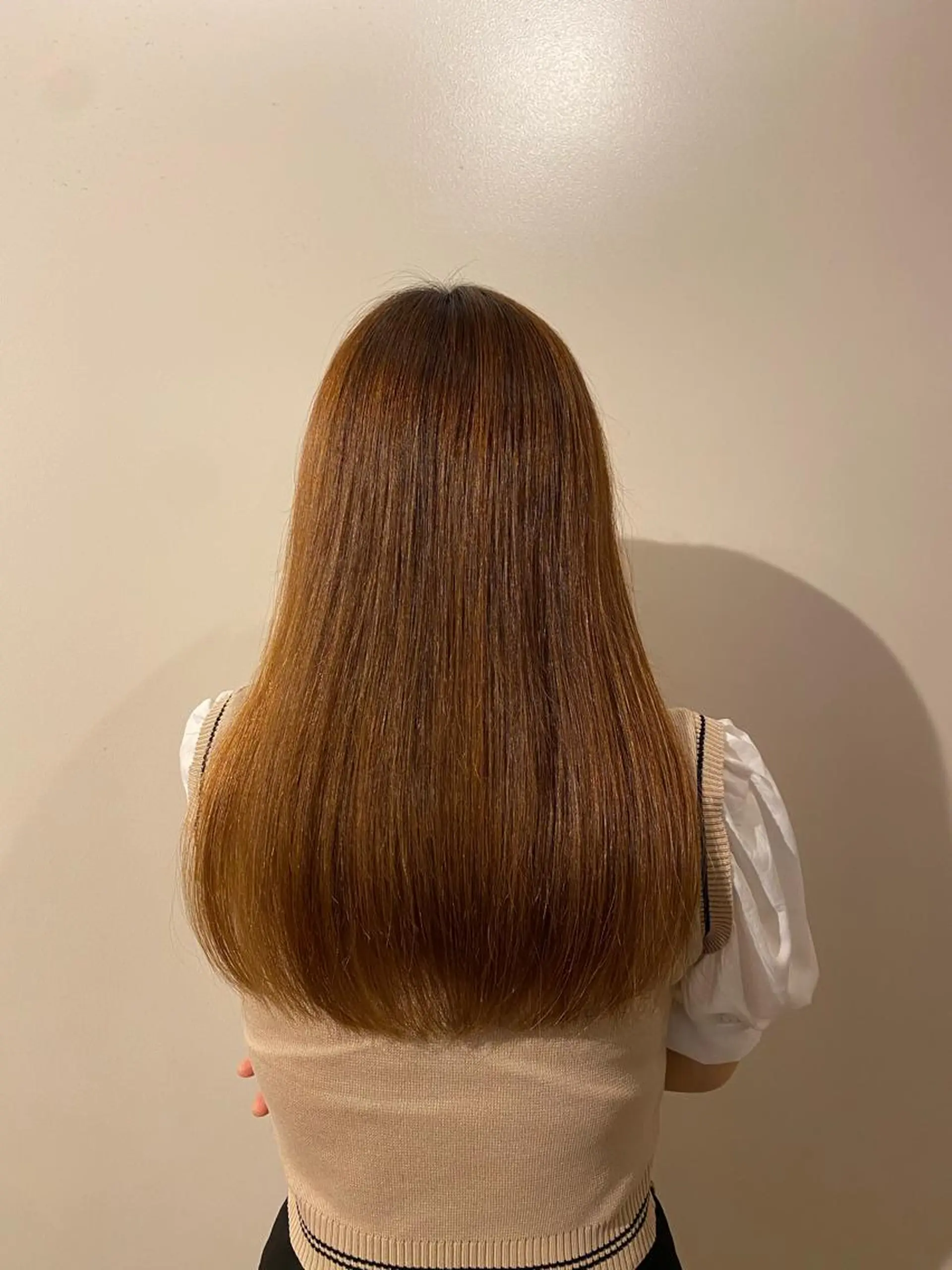 ロング あべ しおりのヘアスタイル