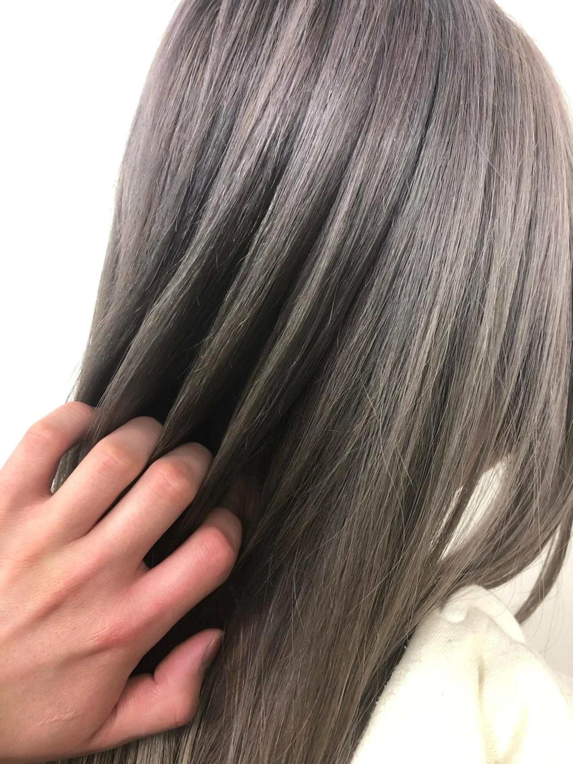 セミロング カラー ヘアアレンジ ❣️倉敷❣️美髪 カラー能登一成のヘアスタイル