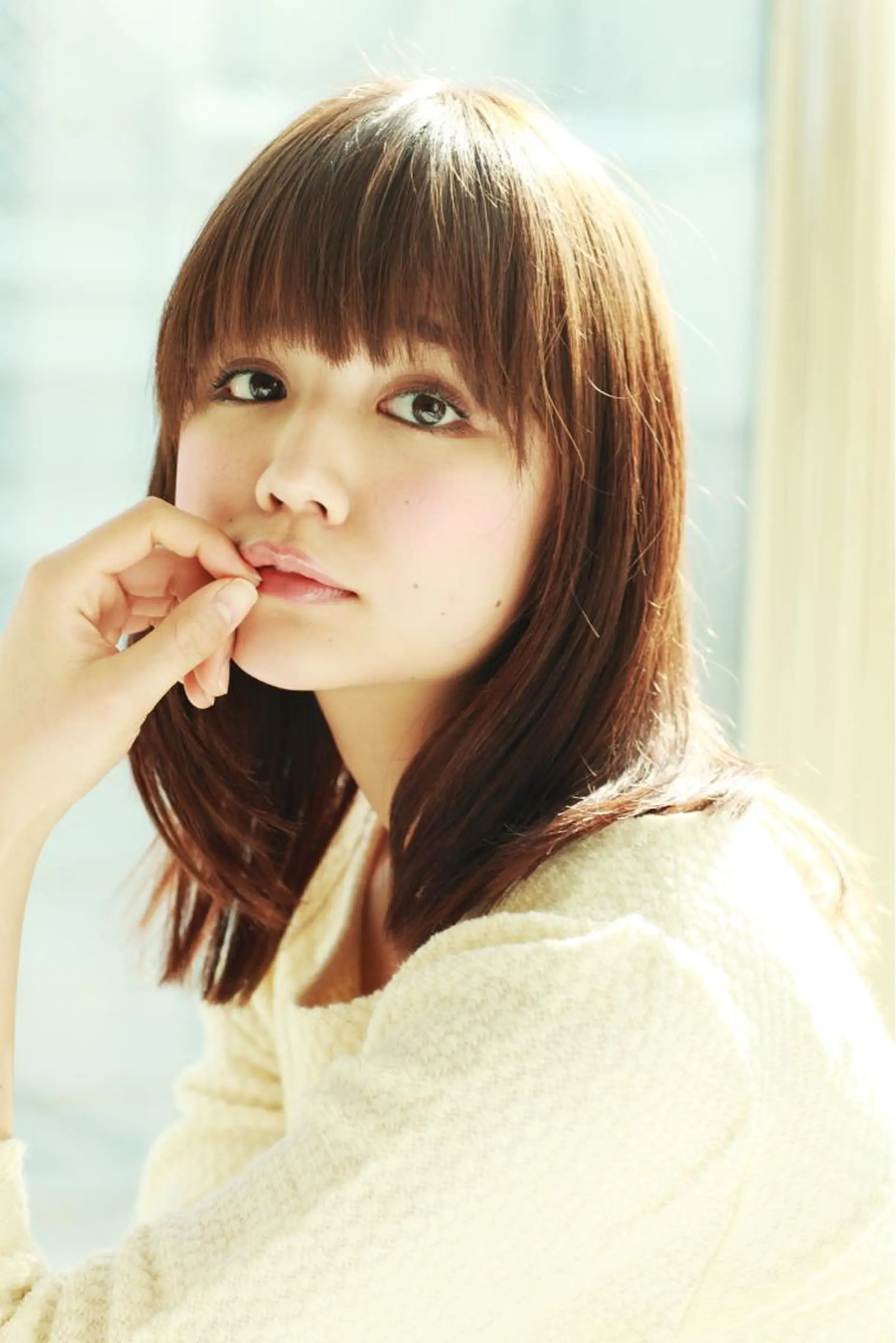 ミディアム カラー 切りっぱなしボブ ボブ カット 隈本 大地のヘアスタイル