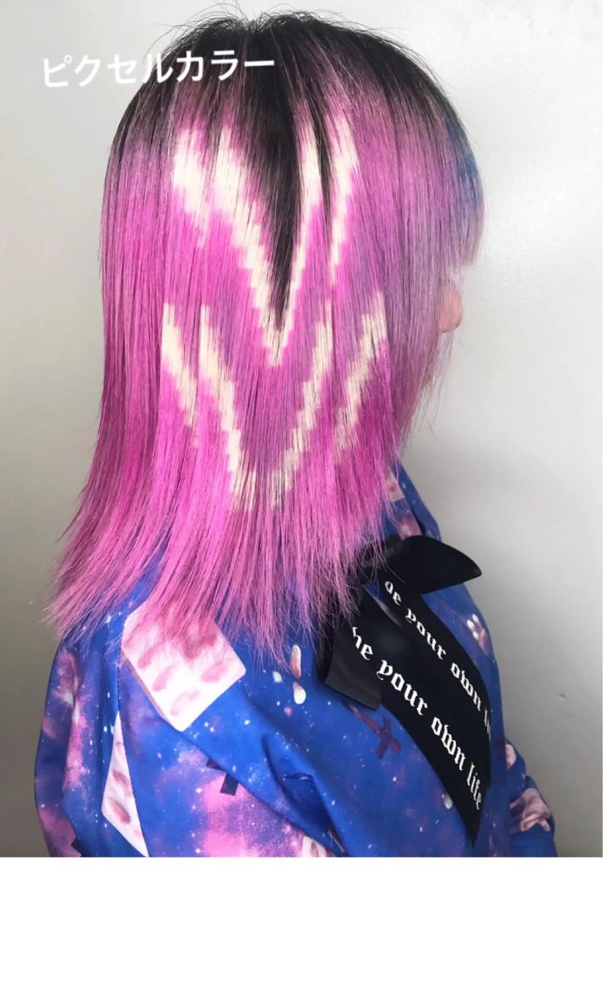 ミディアム カラー 森本 笑のヘアスタイル