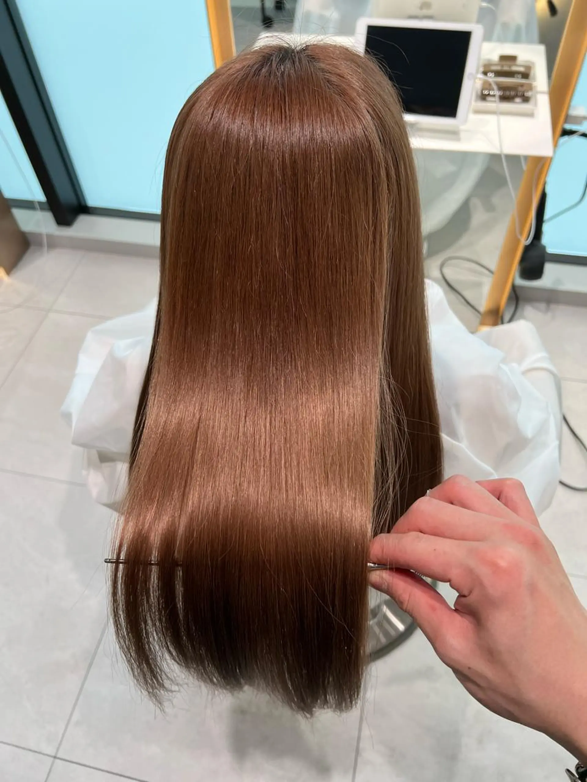 ロング パーマ 縮毛矯正 カット ヘアカラー 縮毛矯正 トリートメント 福岡縮毛矯正✨️ ストレート 向井和輝のヘアスタイル